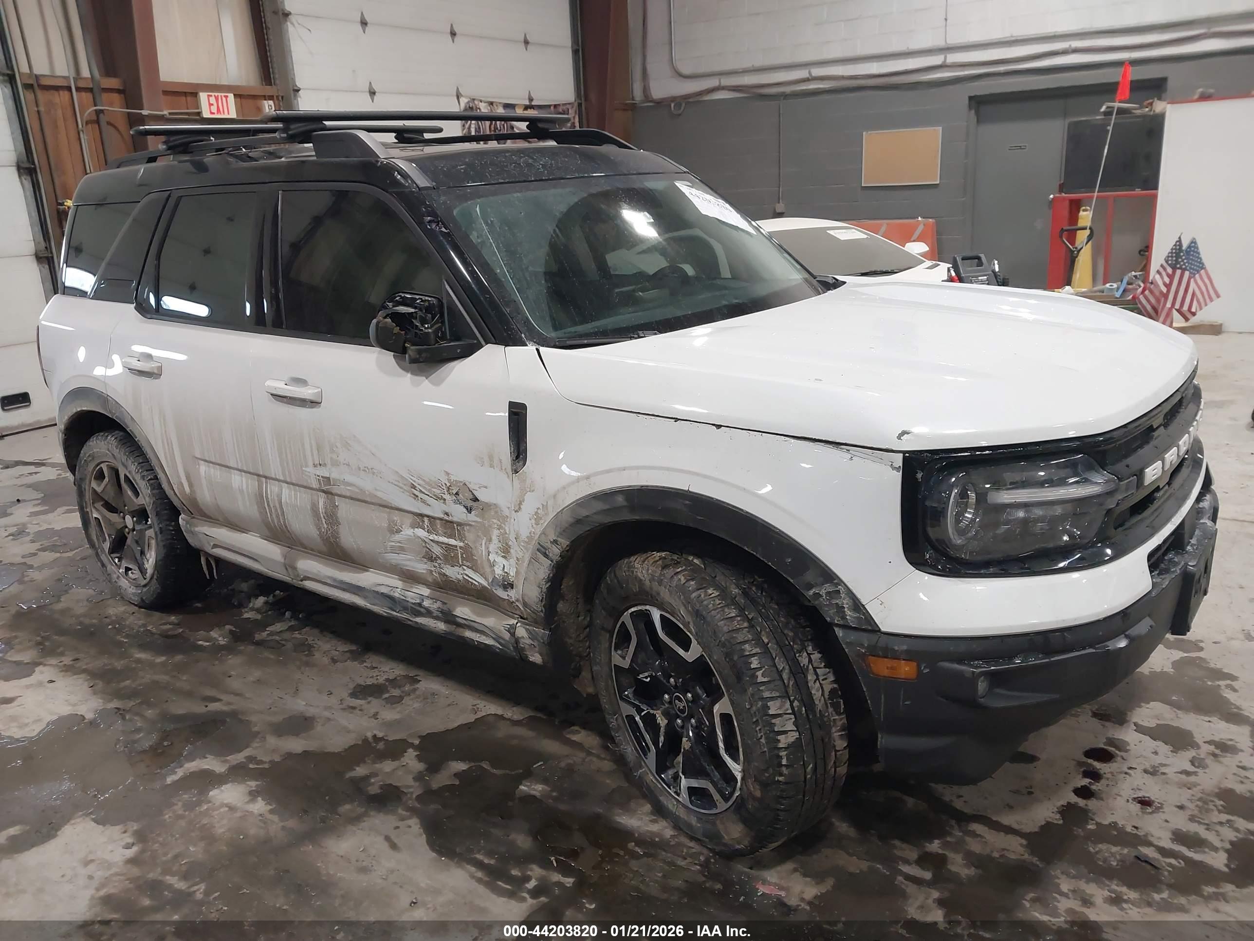 FORD BRONCO image 6