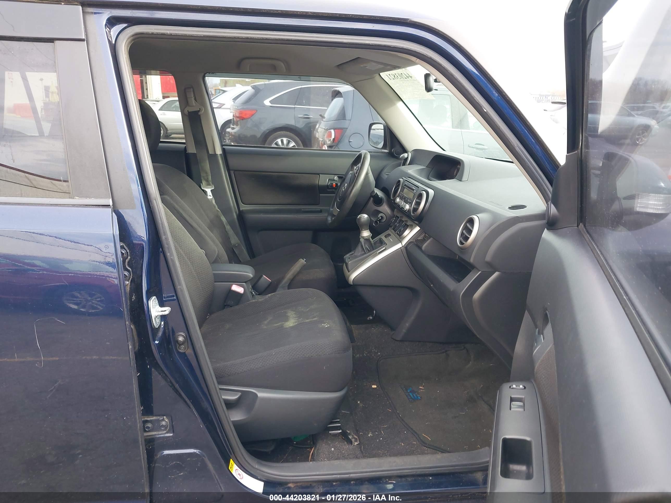 SCION XB image 5