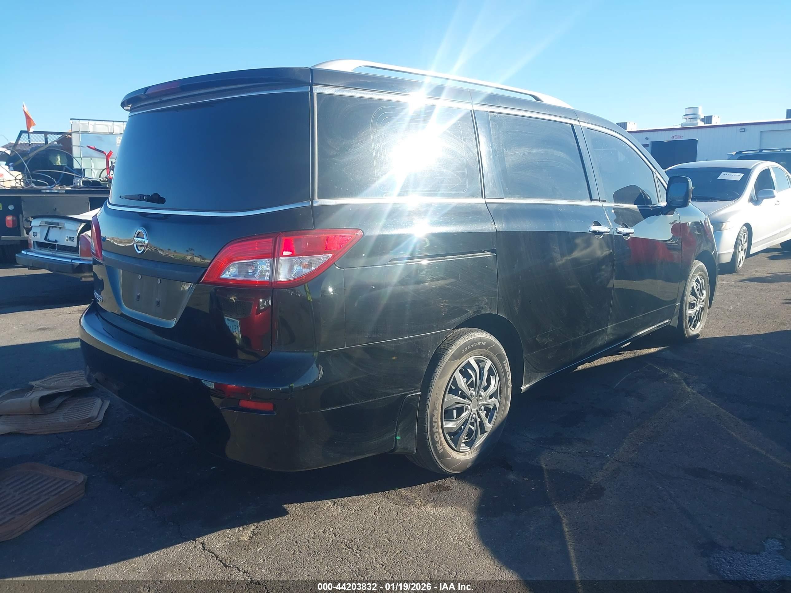NISSAN QUEST image 4