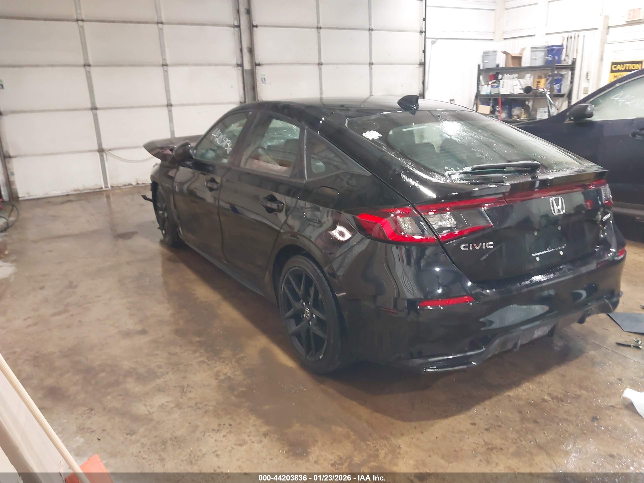 HONDA CIVIC image 3