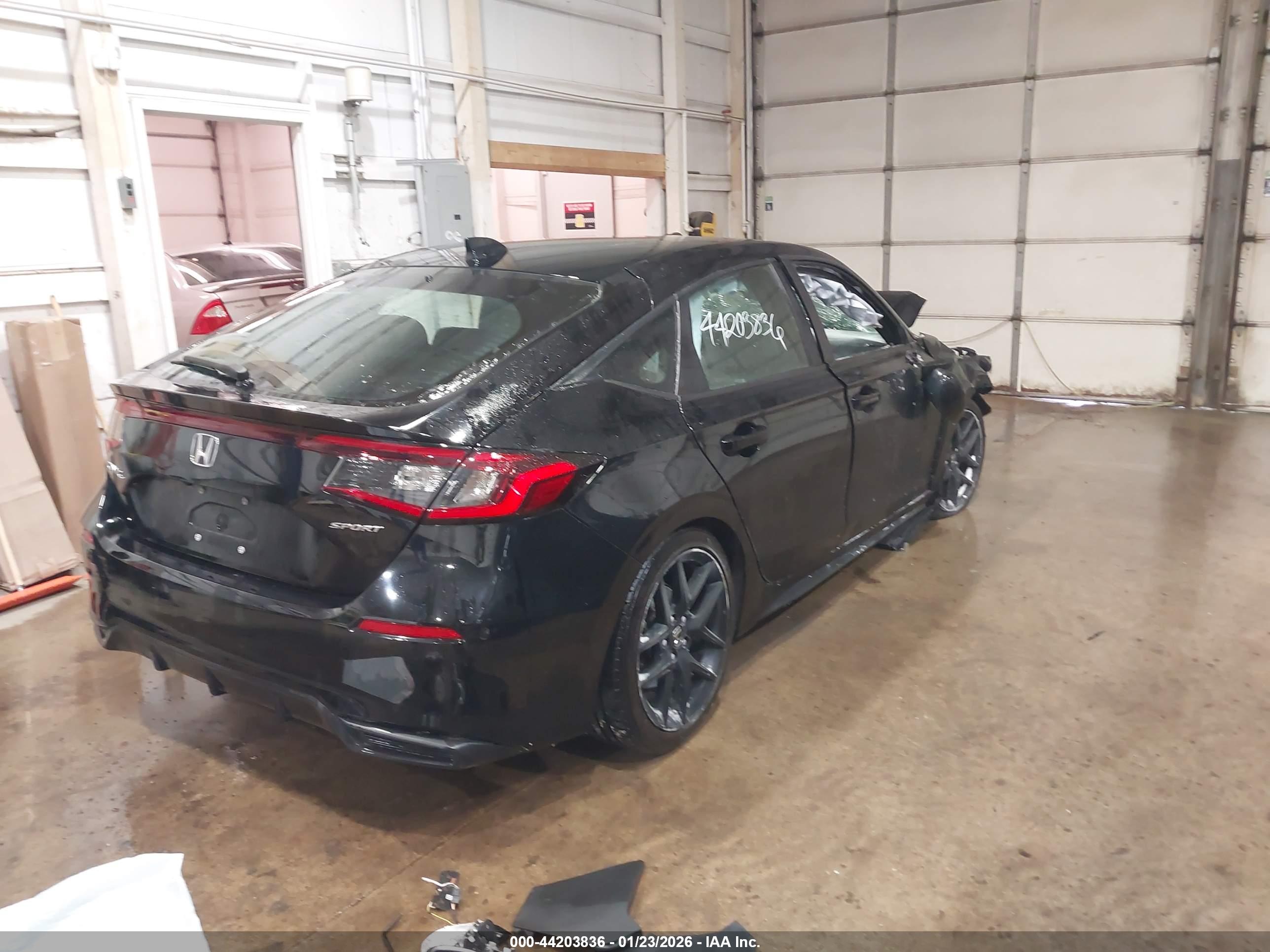 HONDA CIVIC image 4