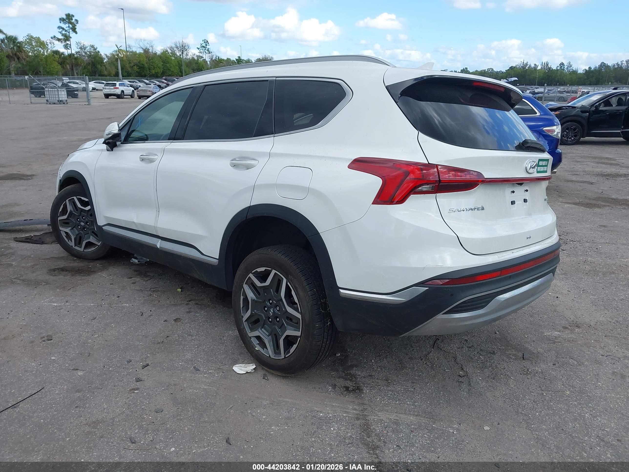 HYUNDAI SANTA image 3