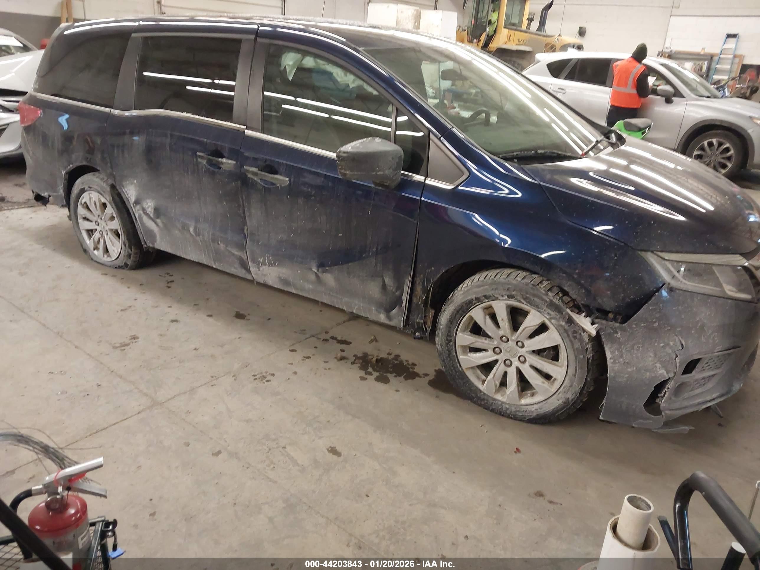 HONDA ODYSSEY image 6