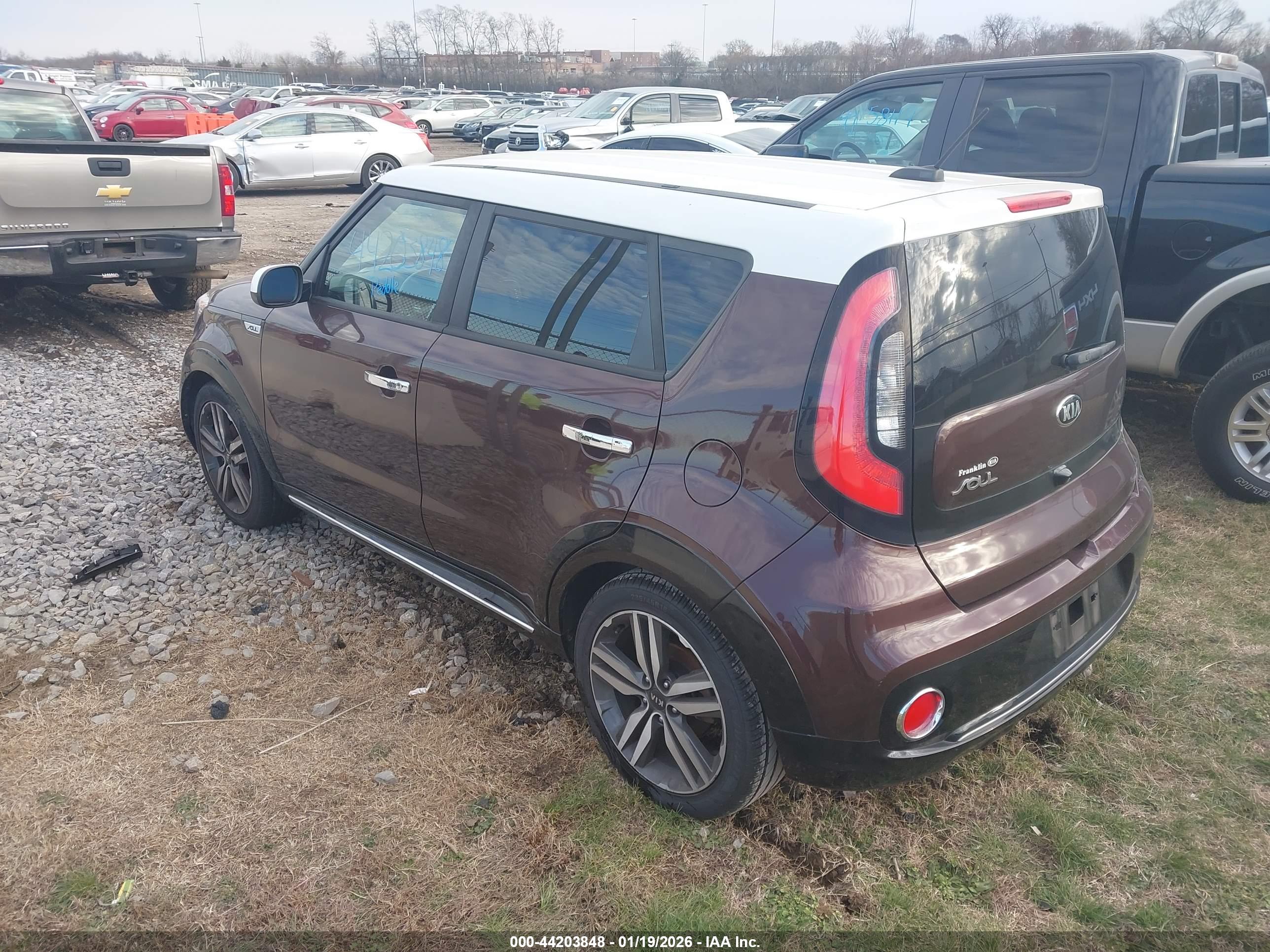 KIA SOUL image 3