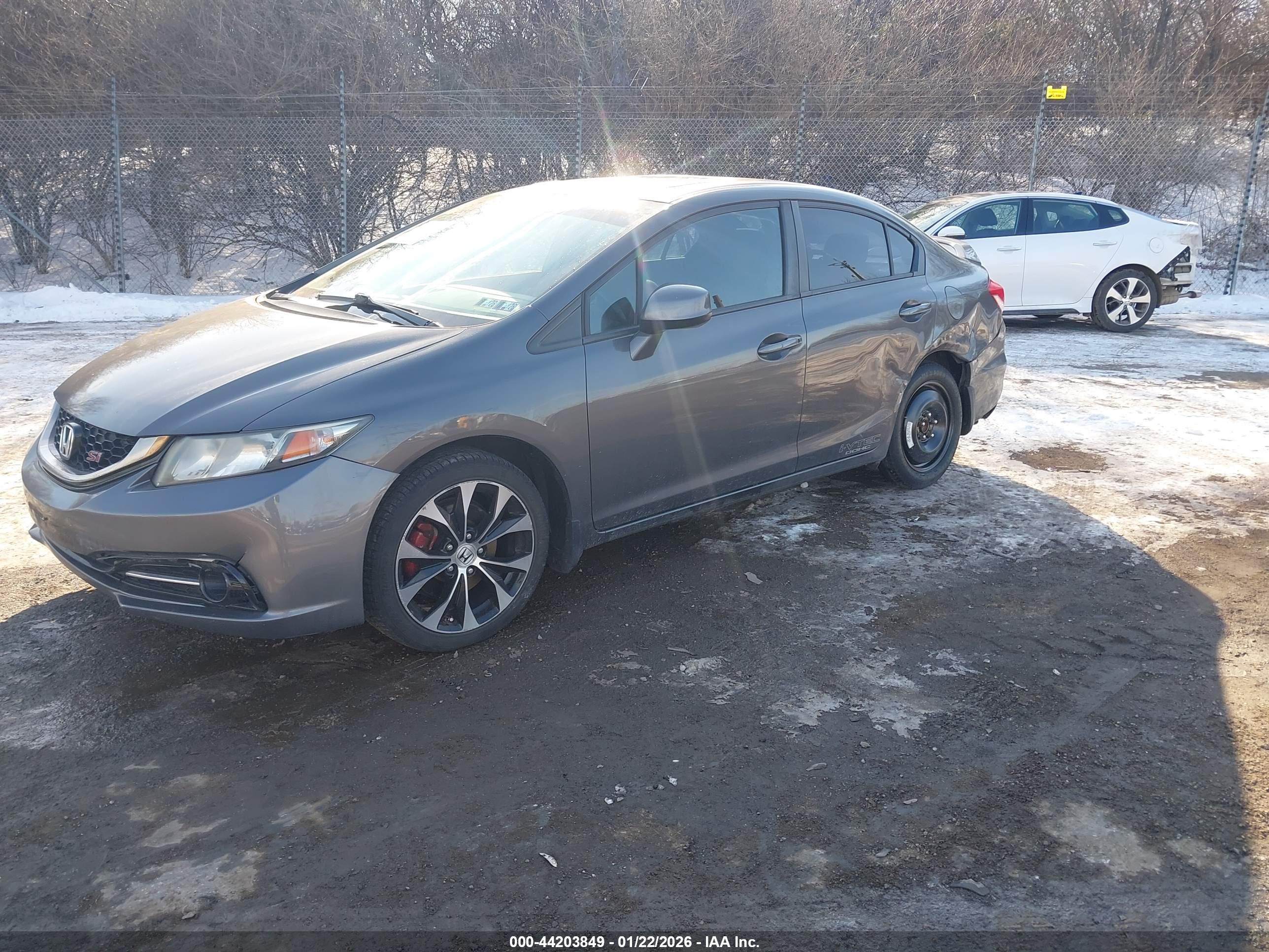 HONDA CIVIC image 2