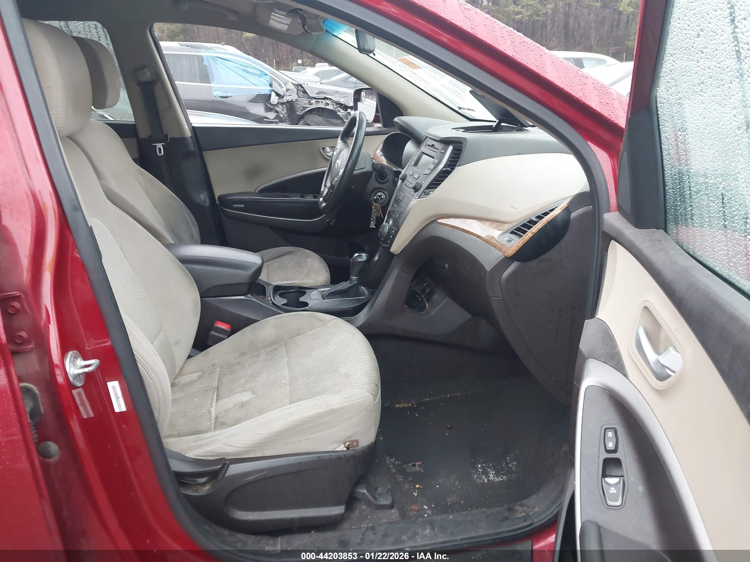 HYUNDAI SANTA image 5