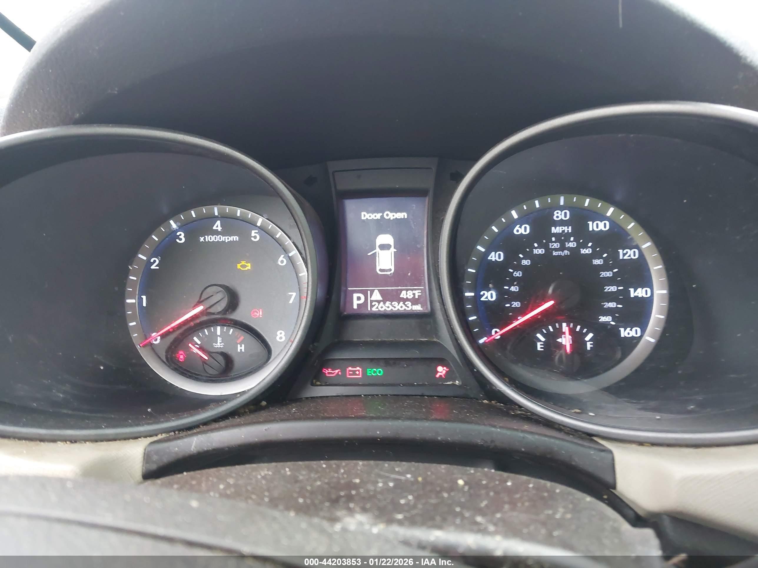 HYUNDAI SANTA image 7