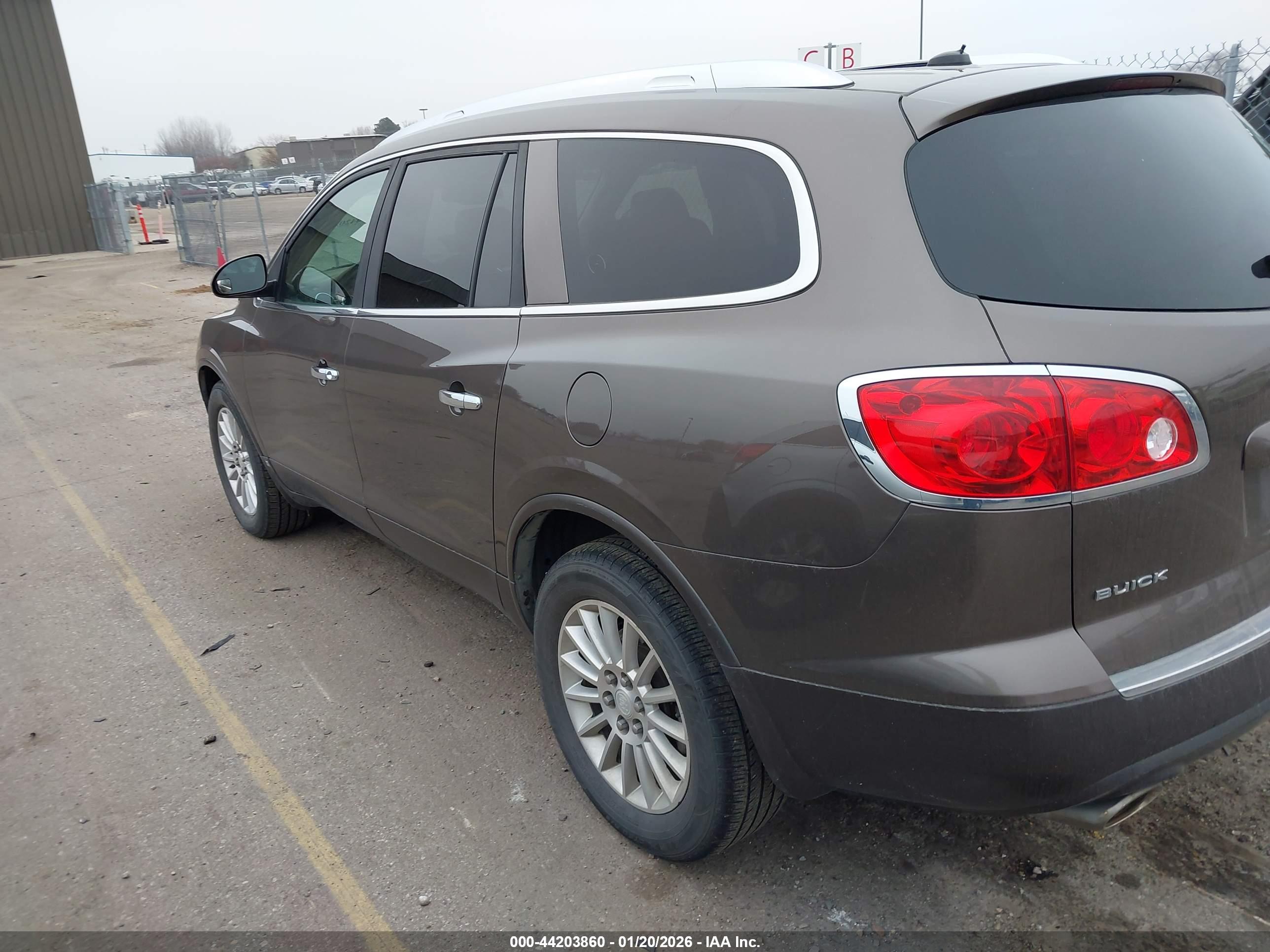BUICK ENCLAVE image 3