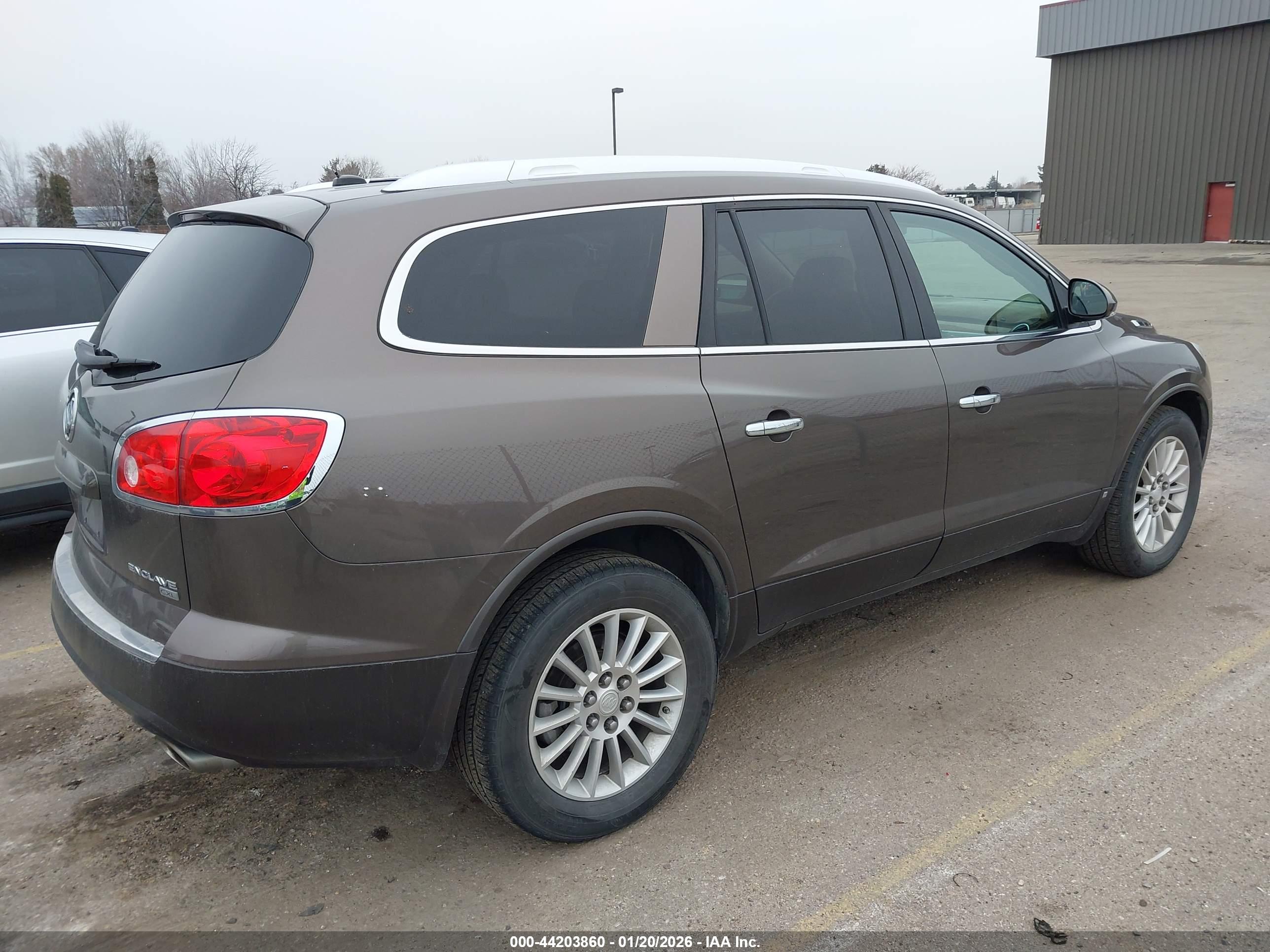 BUICK ENCLAVE image 4