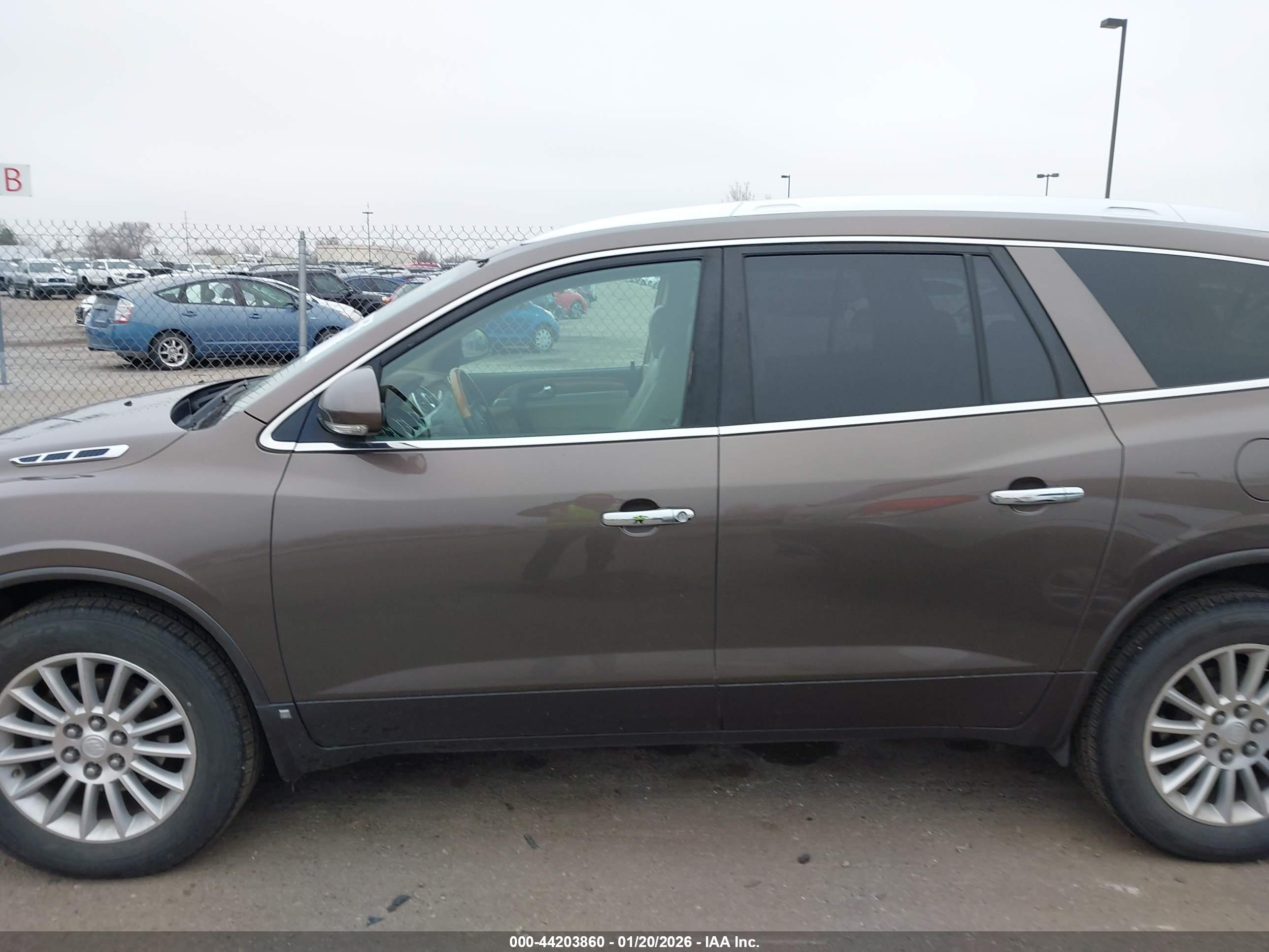 BUICK ENCLAVE image 6