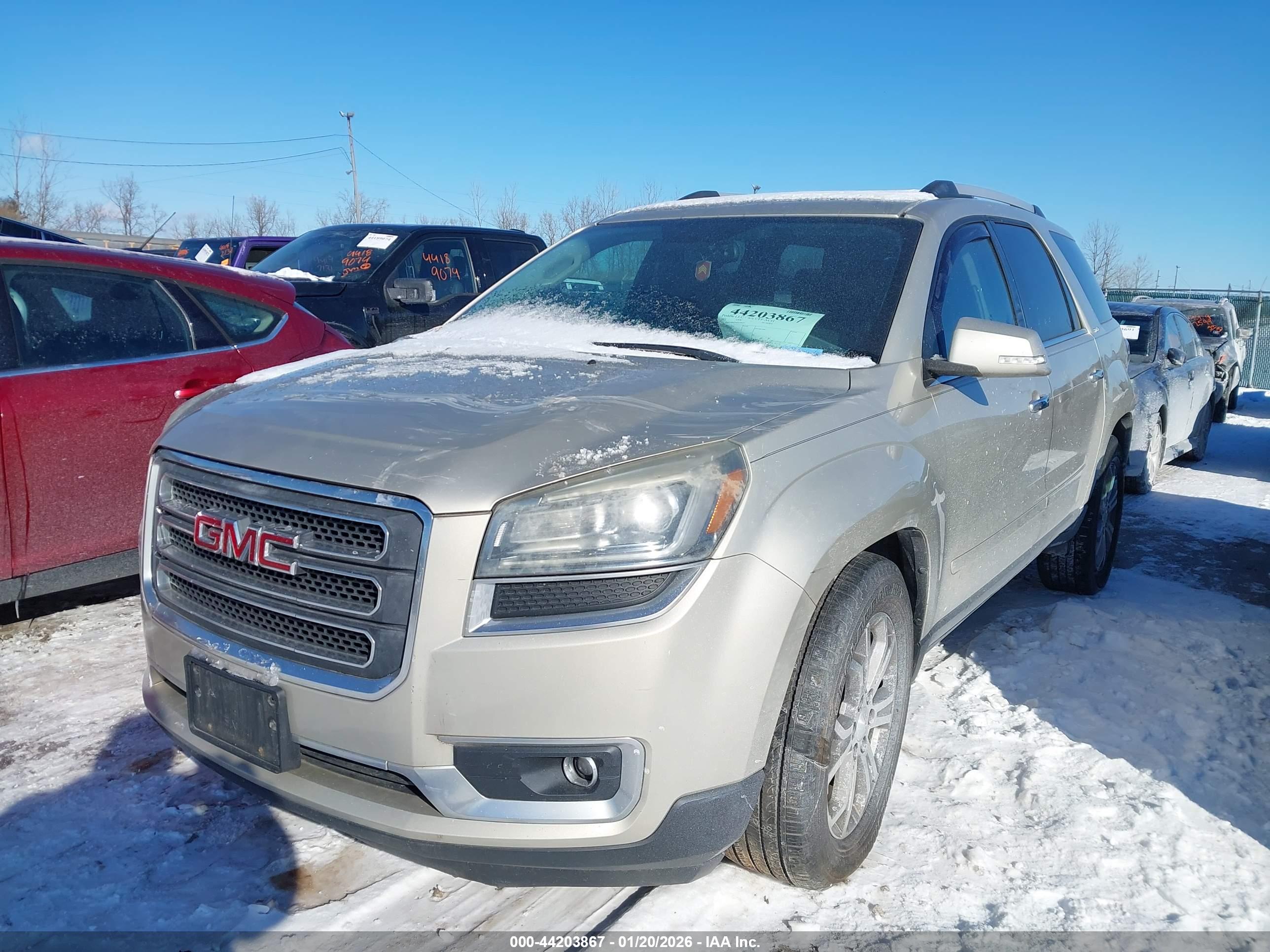 GMC ACADIA image 2
