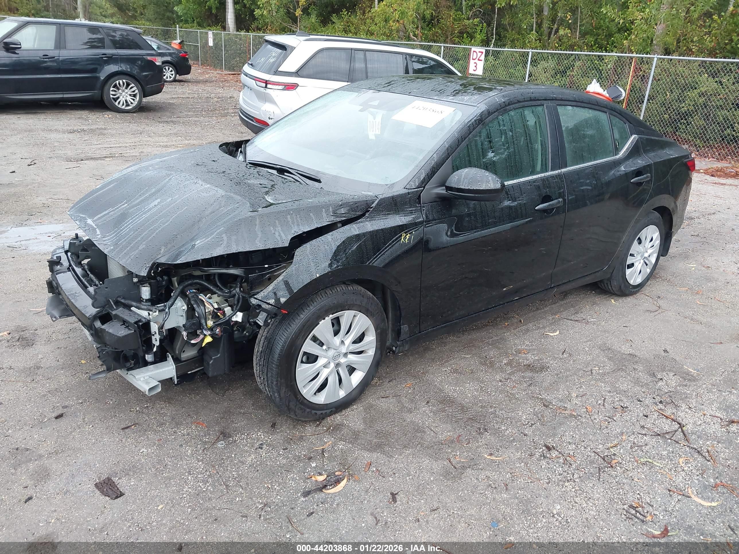 NISSAN SENTRA image 2