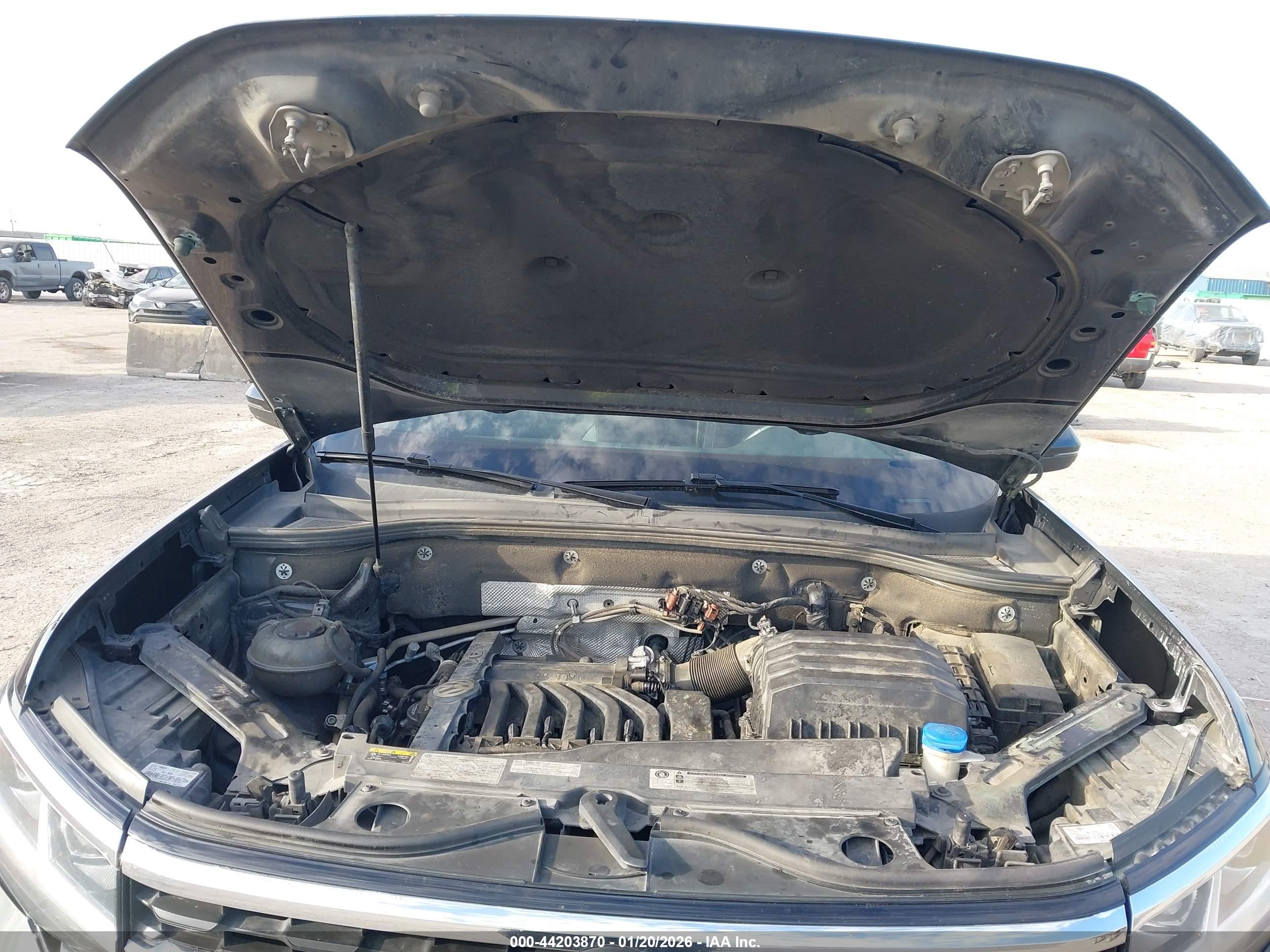 VOLKSWAGEN ATLAS image 10