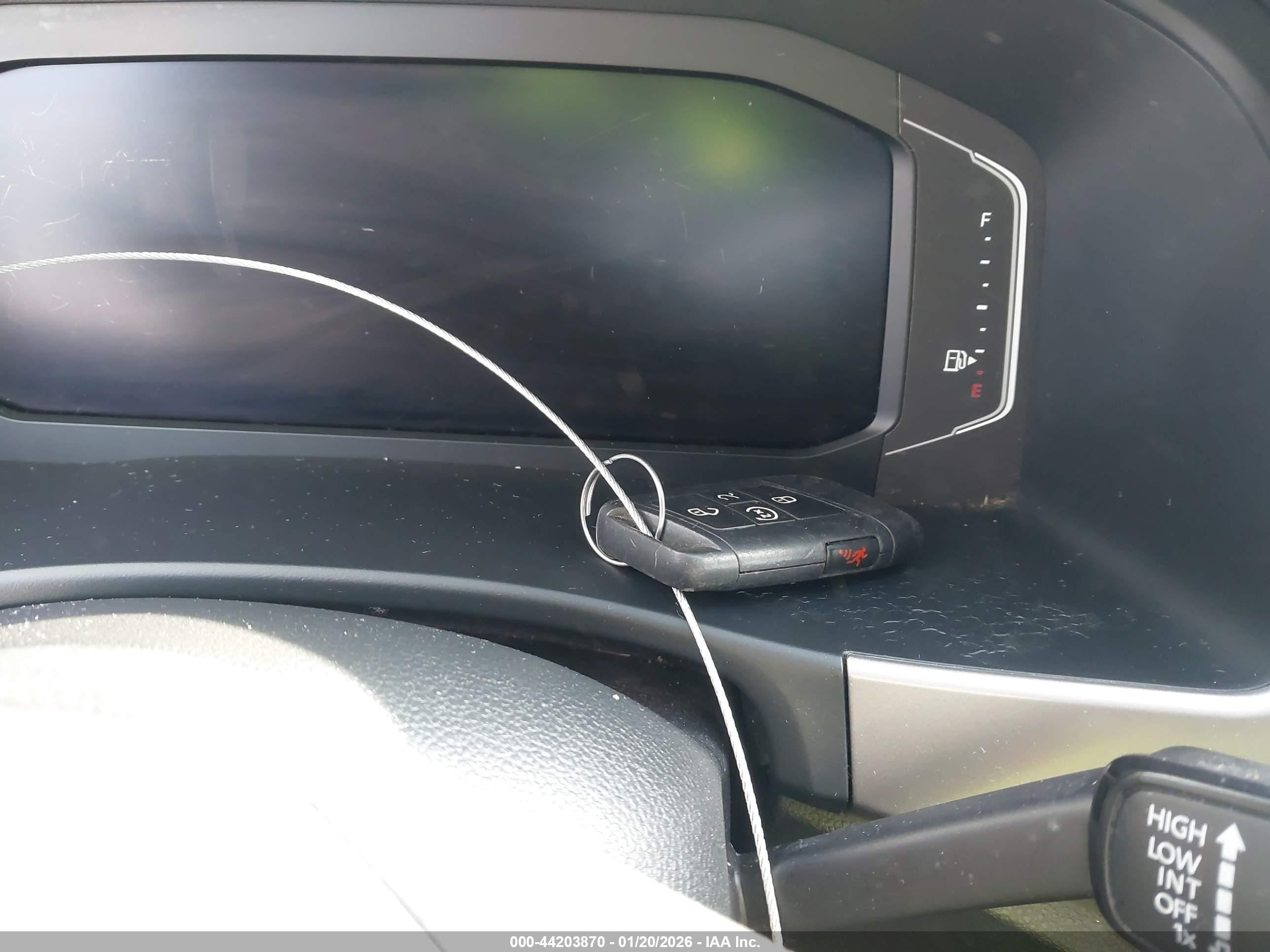 VOLKSWAGEN ATLAS image 11