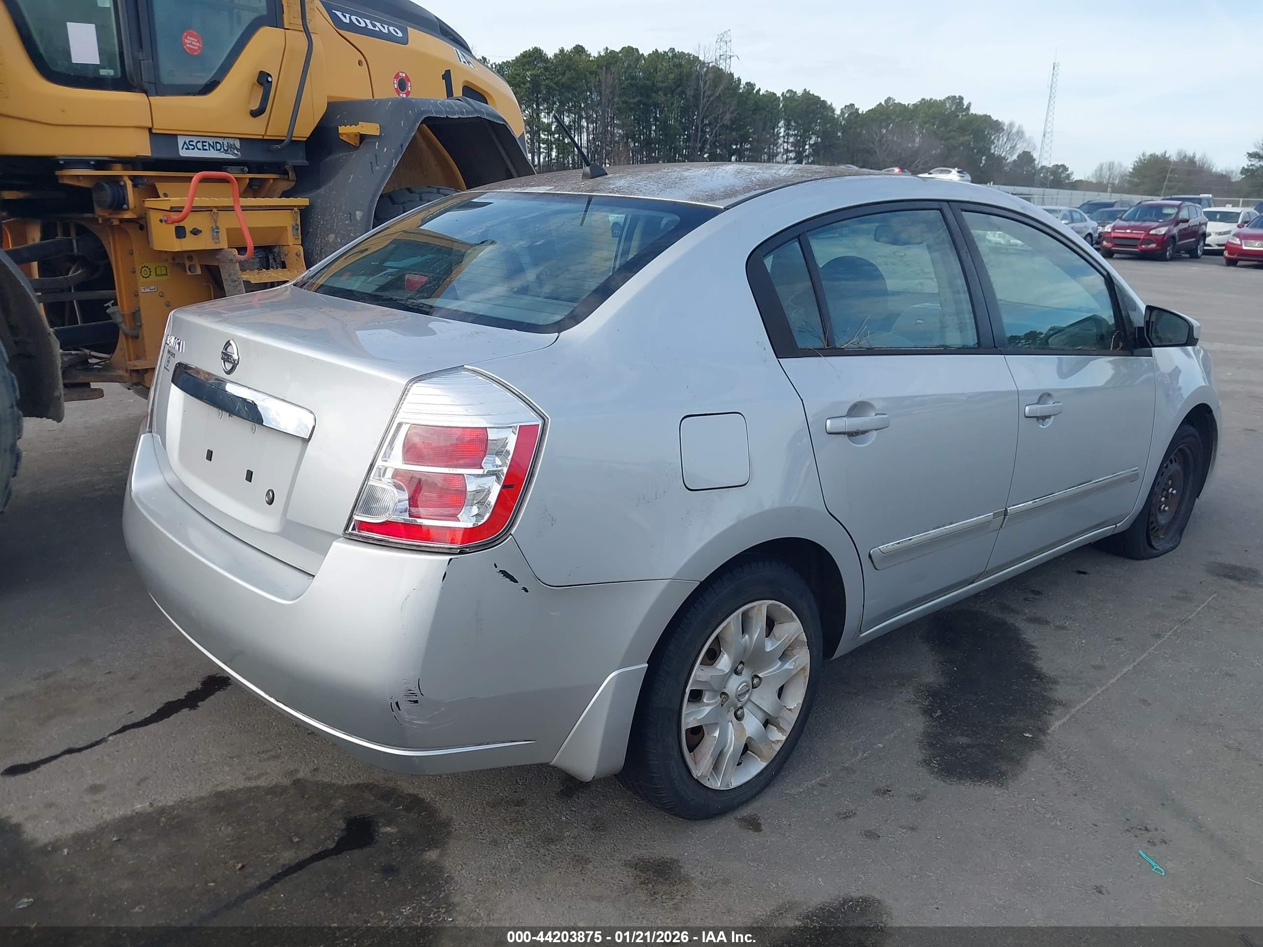 NISSAN SENTRA image 4