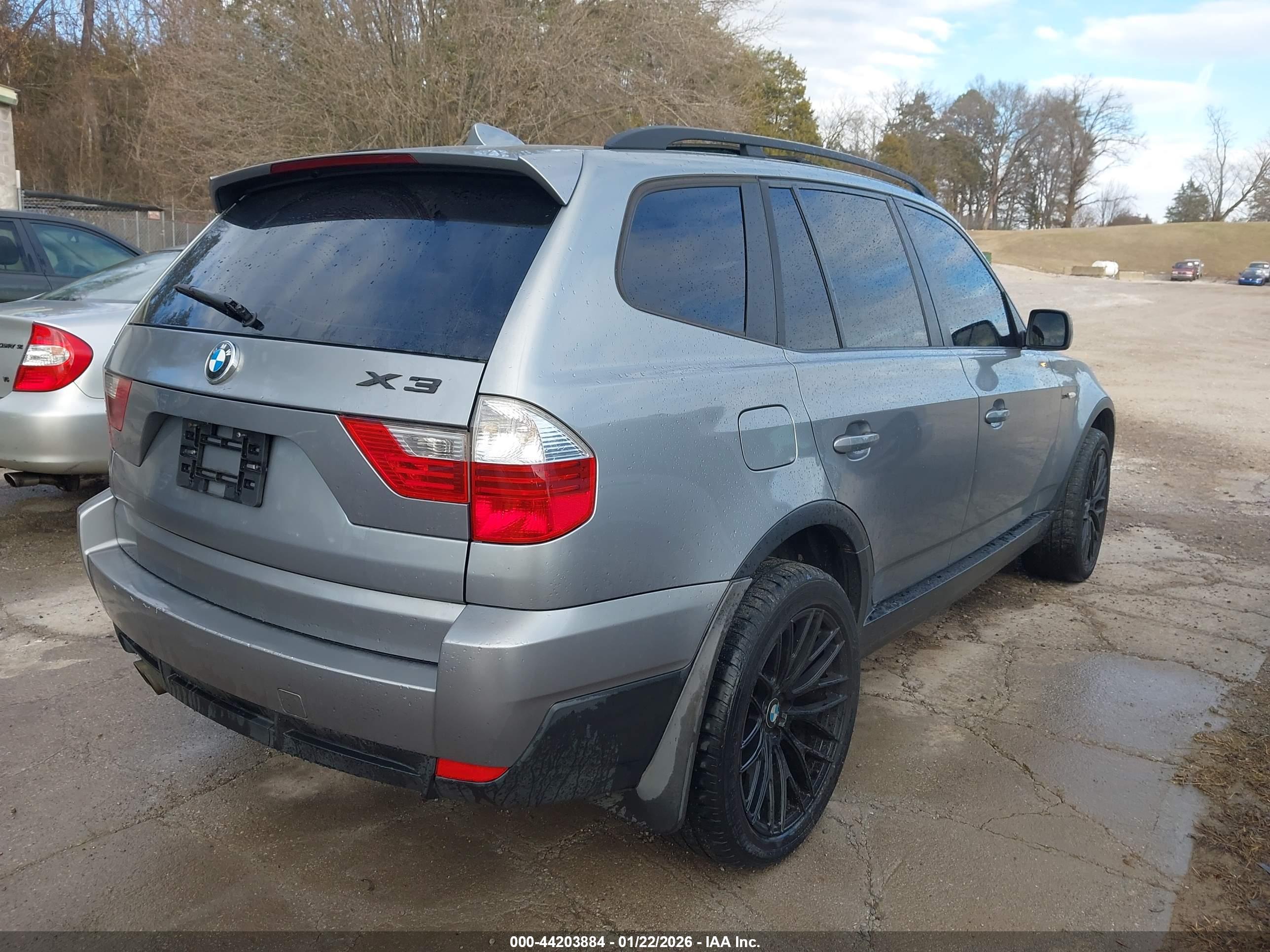 BMW X3 image 4