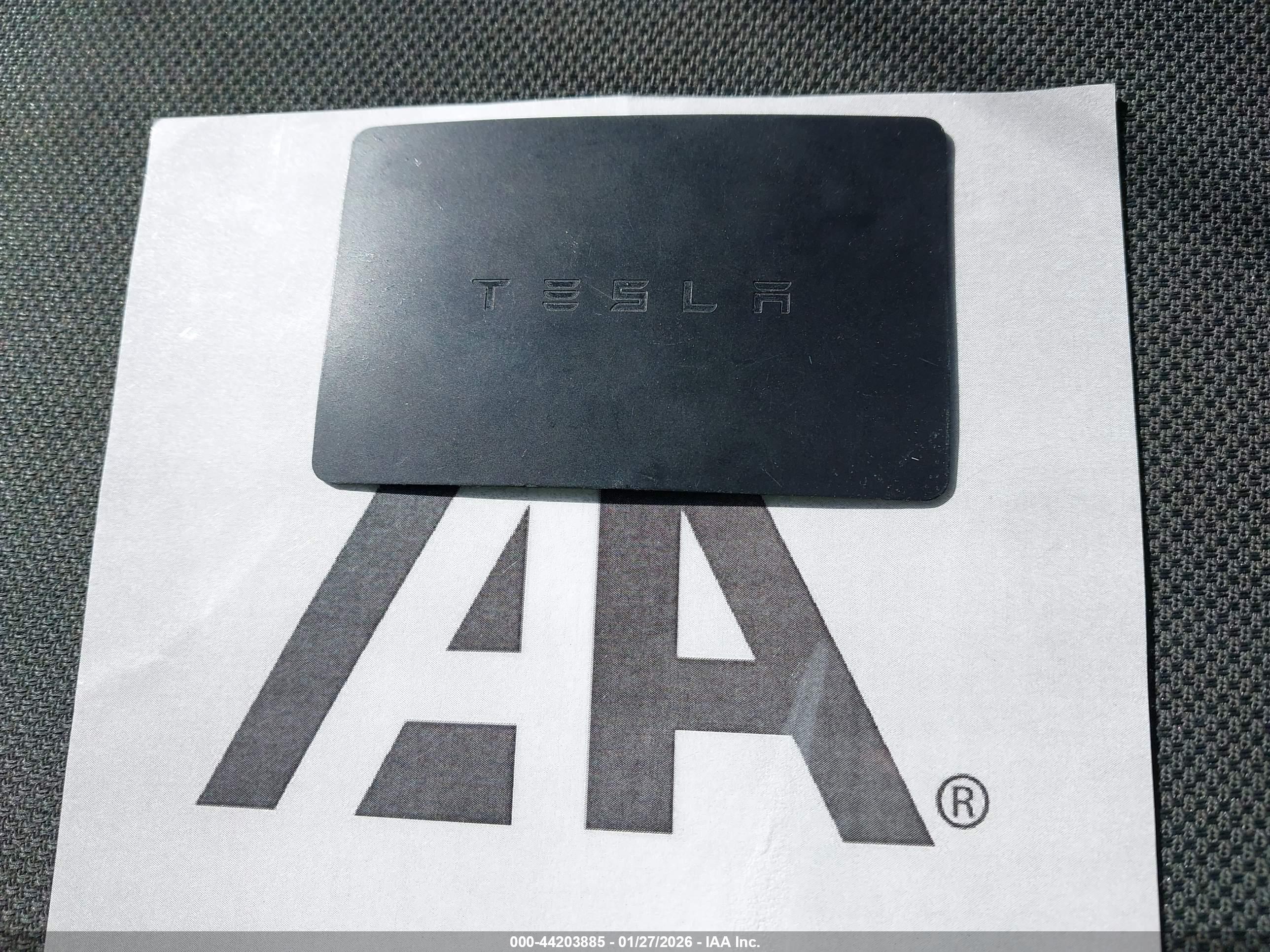 TESLA MODEL image 11