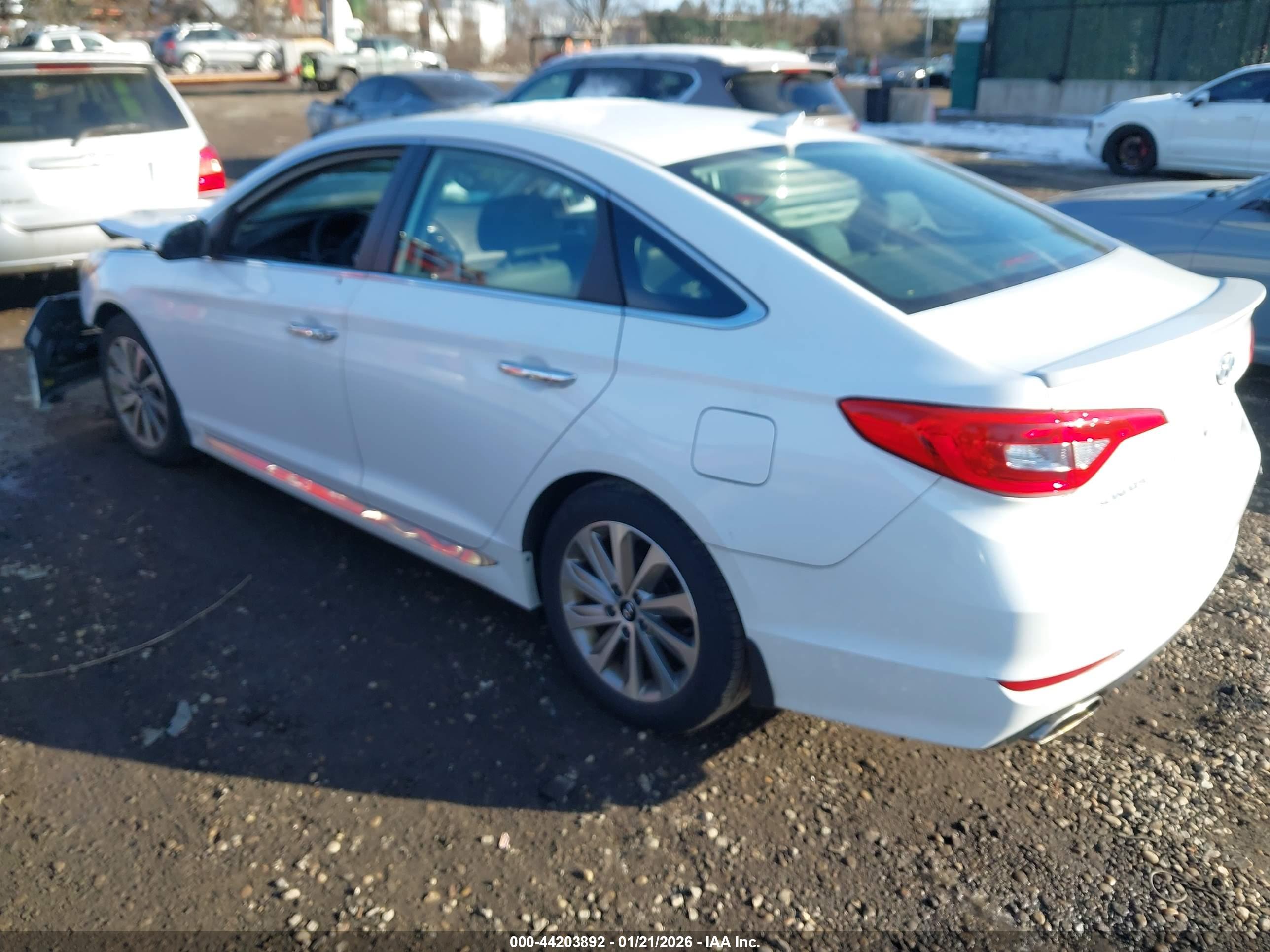 HYUNDAI SONATA image 3