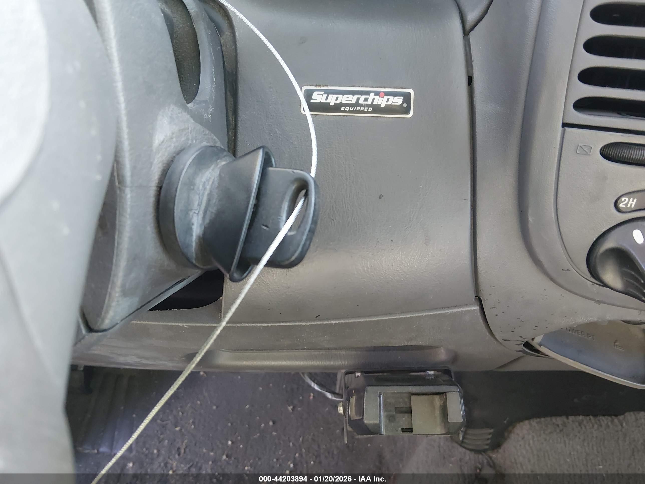 FORD F-150 image 11