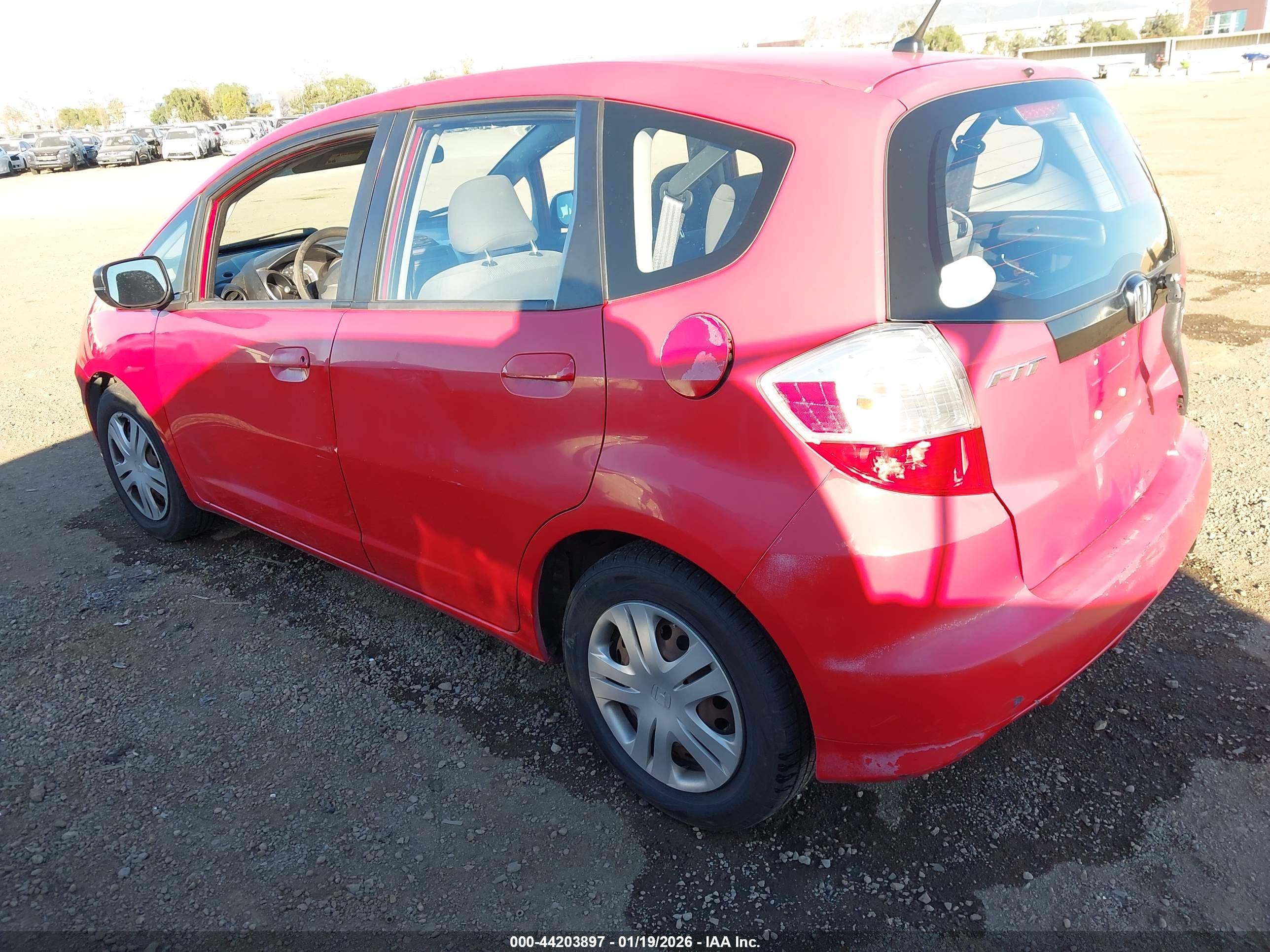 HONDA FIT image 3