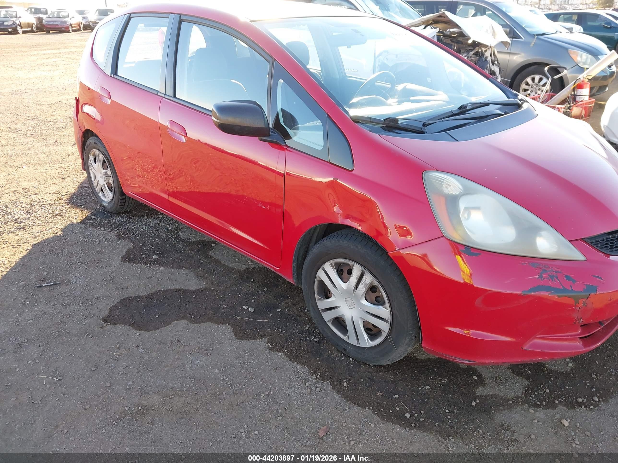 HONDA FIT image 6