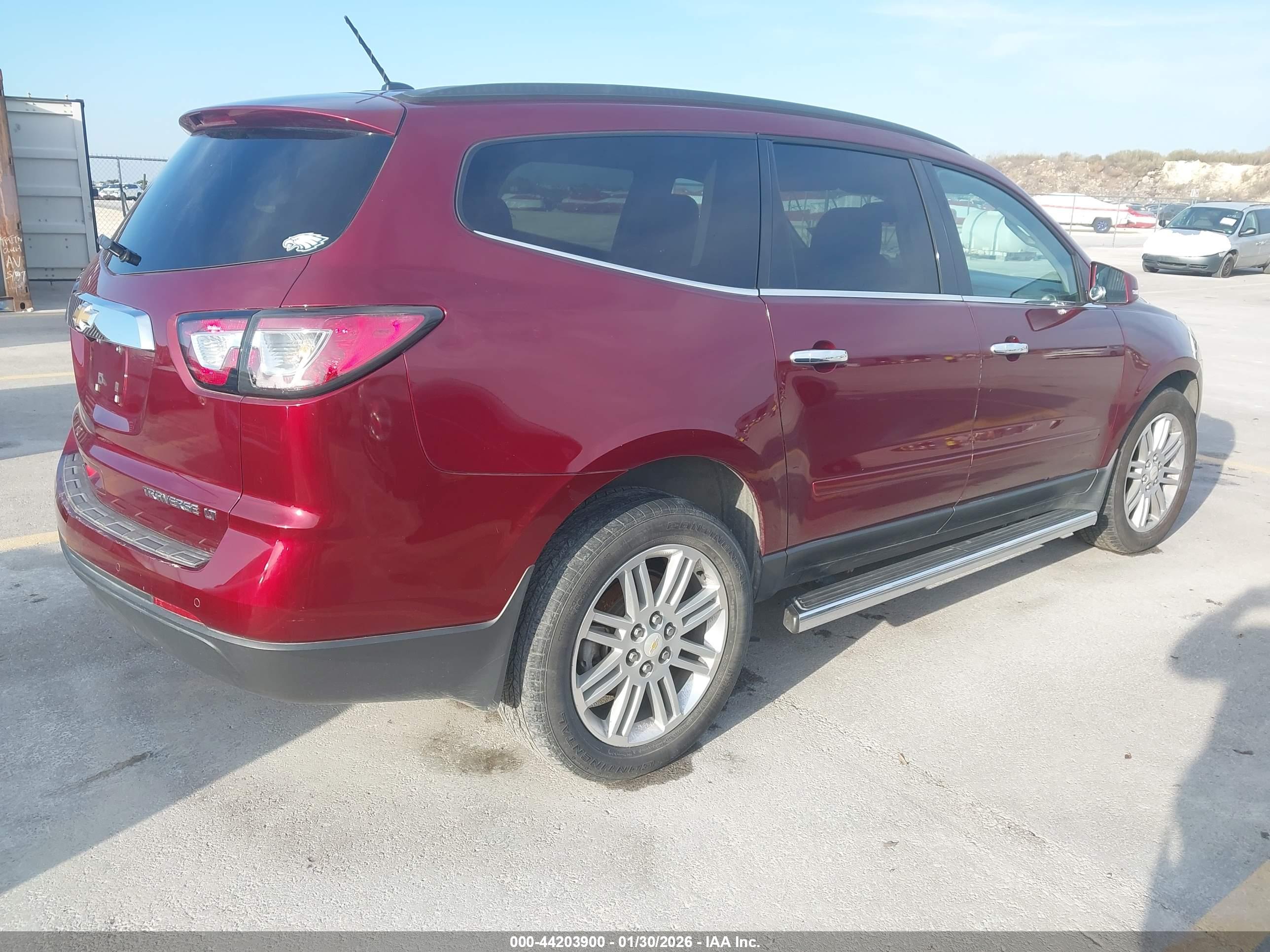 CHEVROLET TRAVERSE image 4