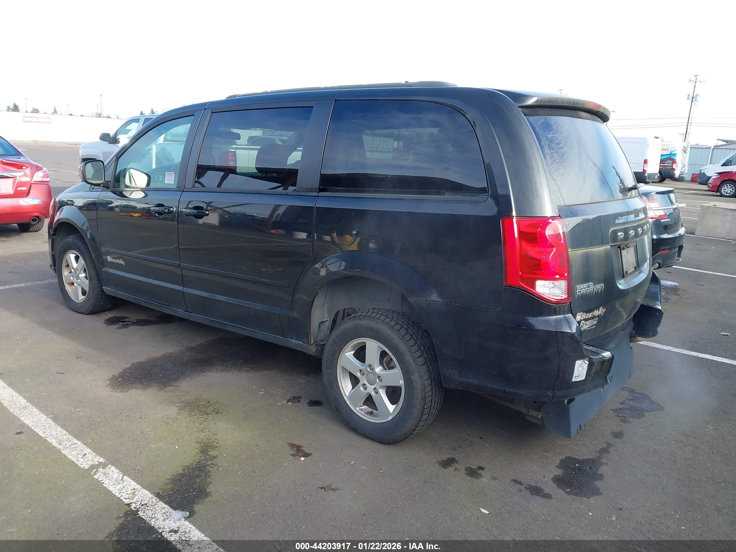 DODGE GRAND image 3