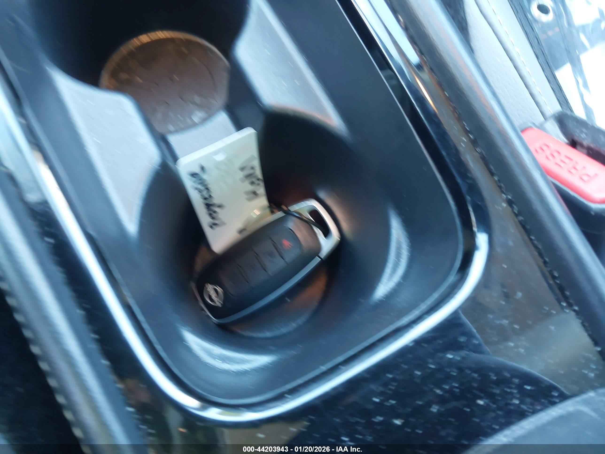 NISSAN KICKS image 11
