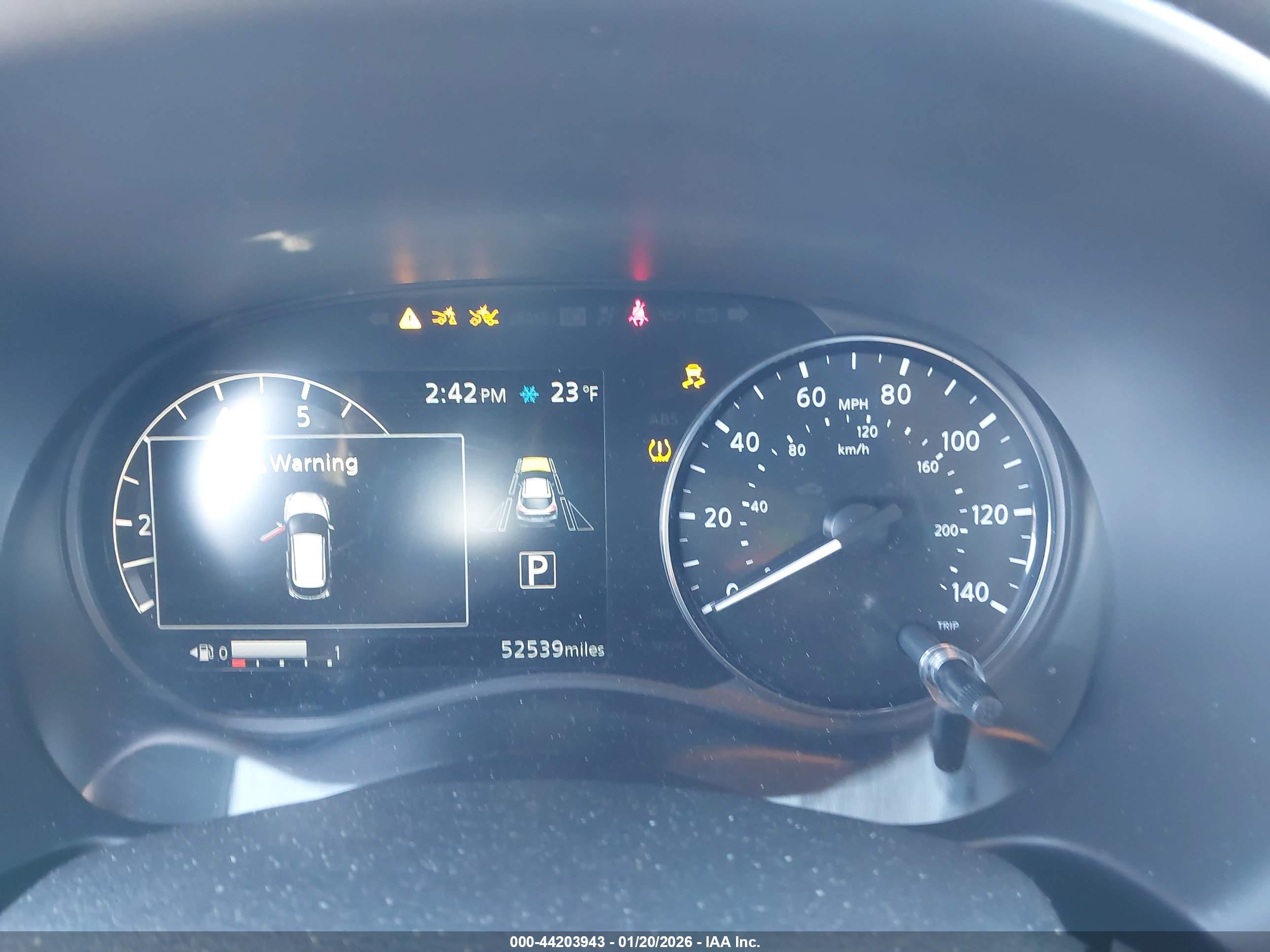 NISSAN KICKS image 7