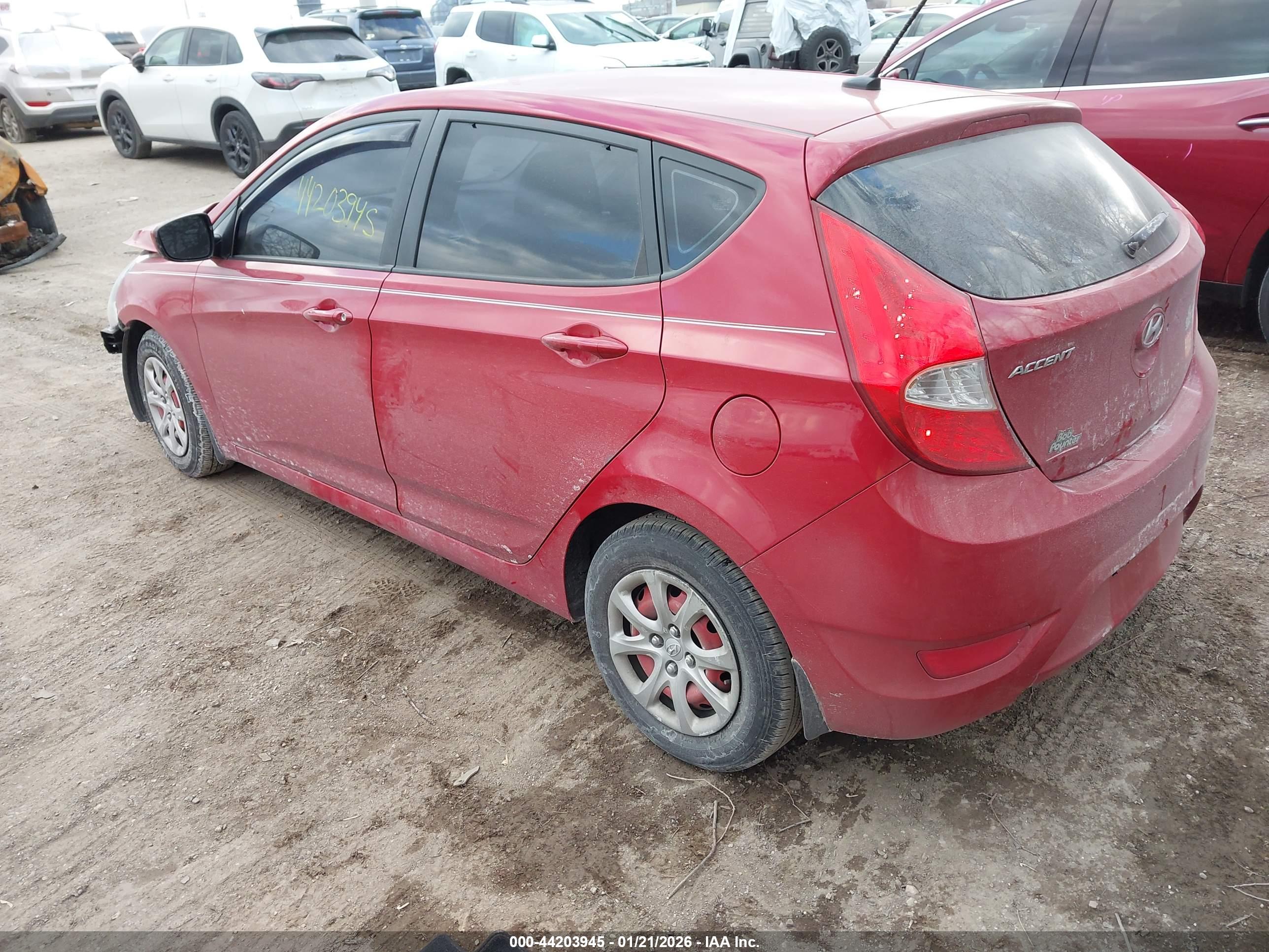 HYUNDAI ACCENT image 3