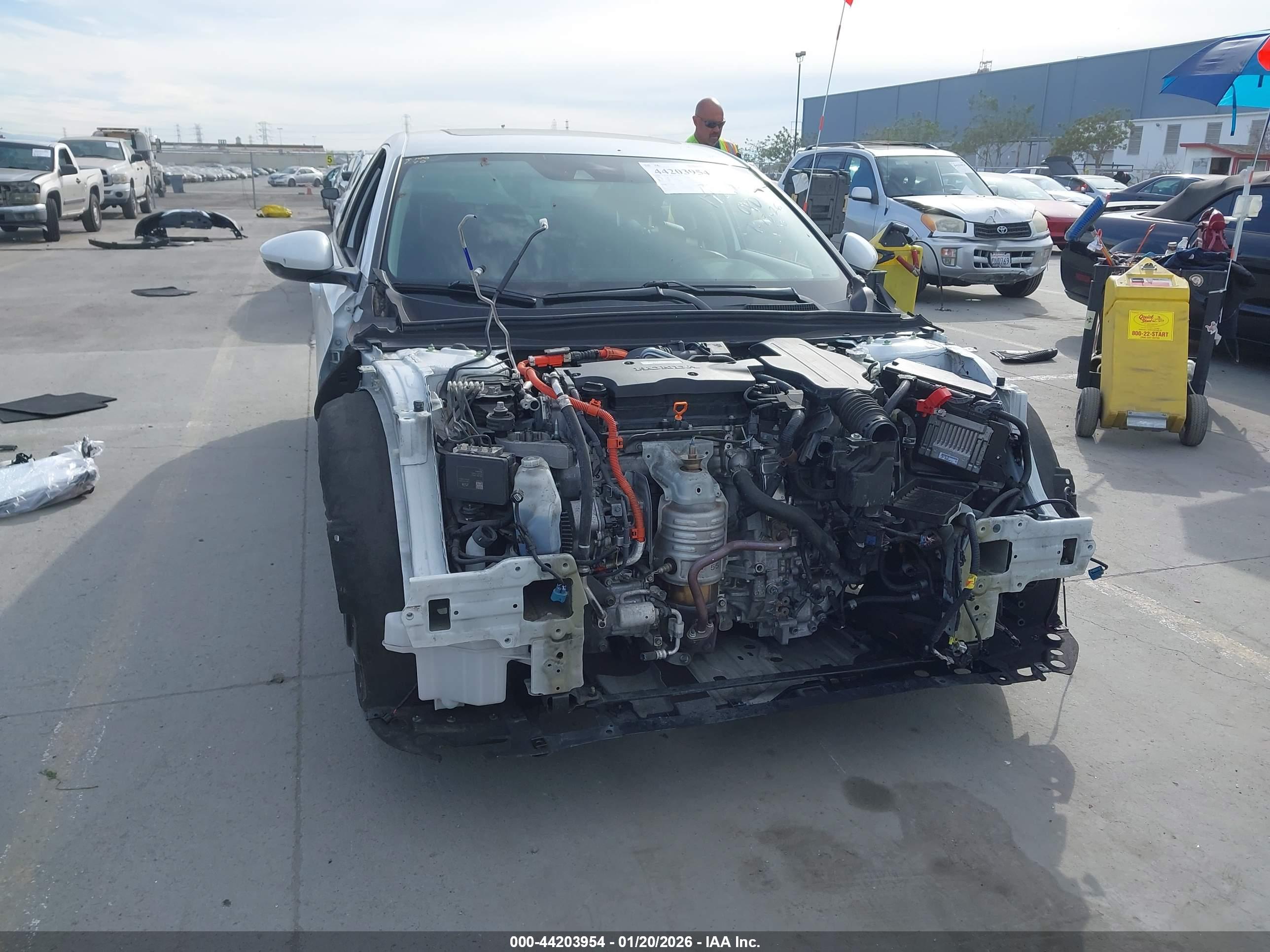 HONDA ACCORD image 6