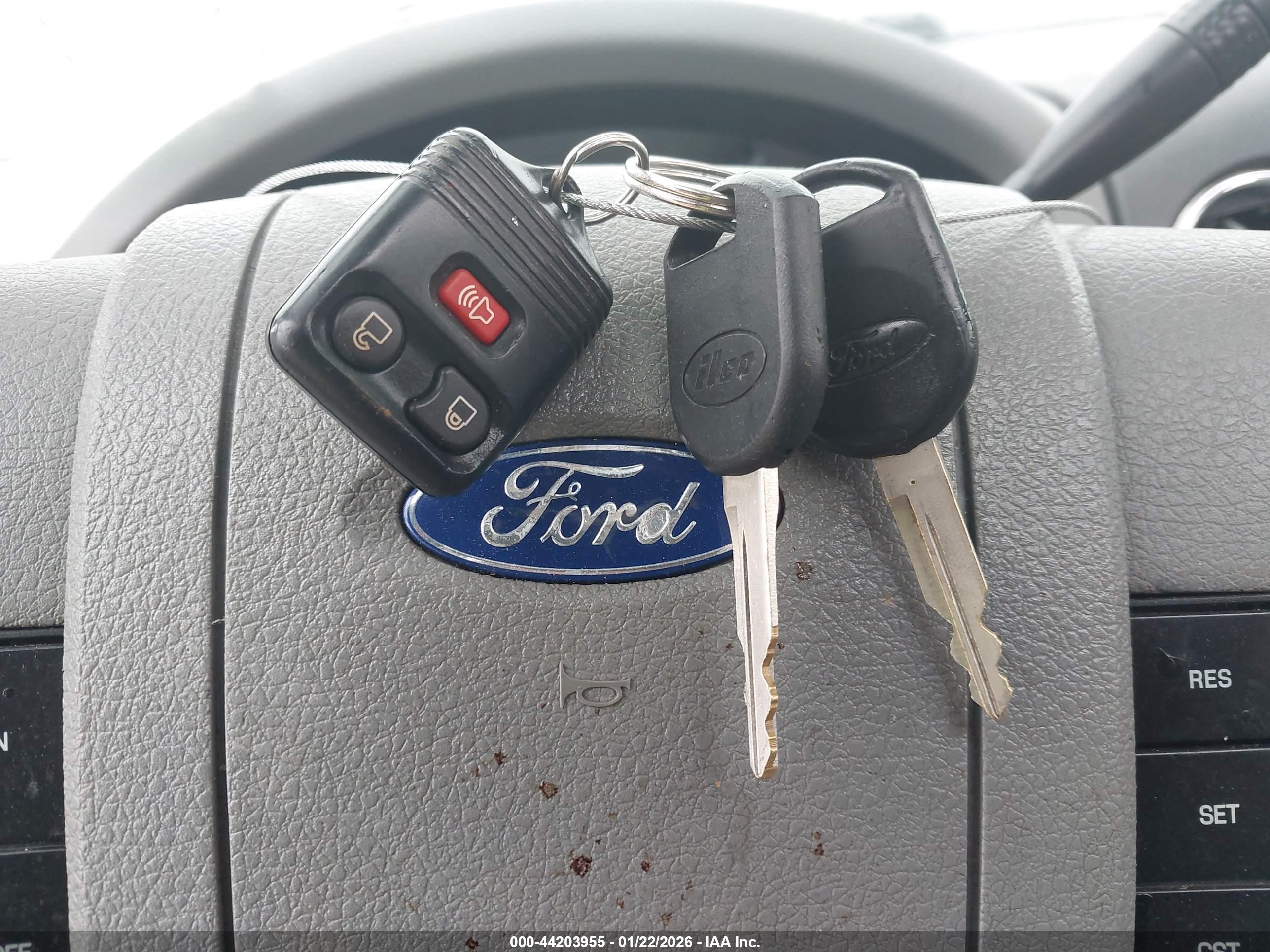 FORD F-150 image 11