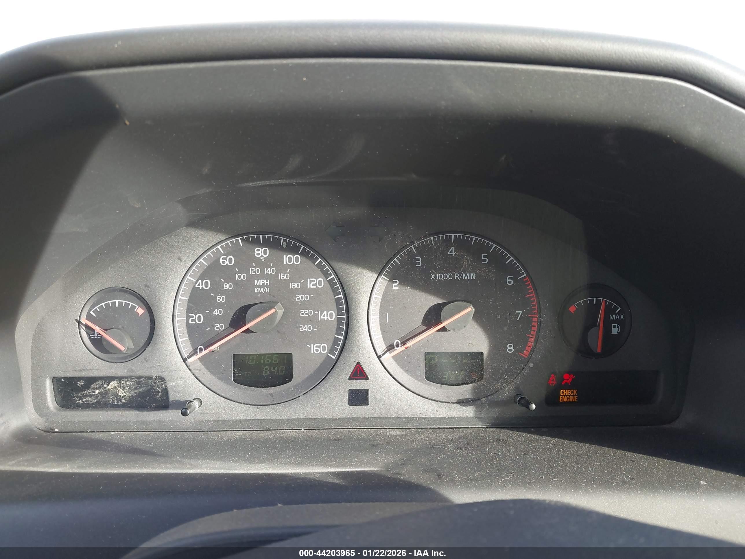 VOLVO S60 image 7