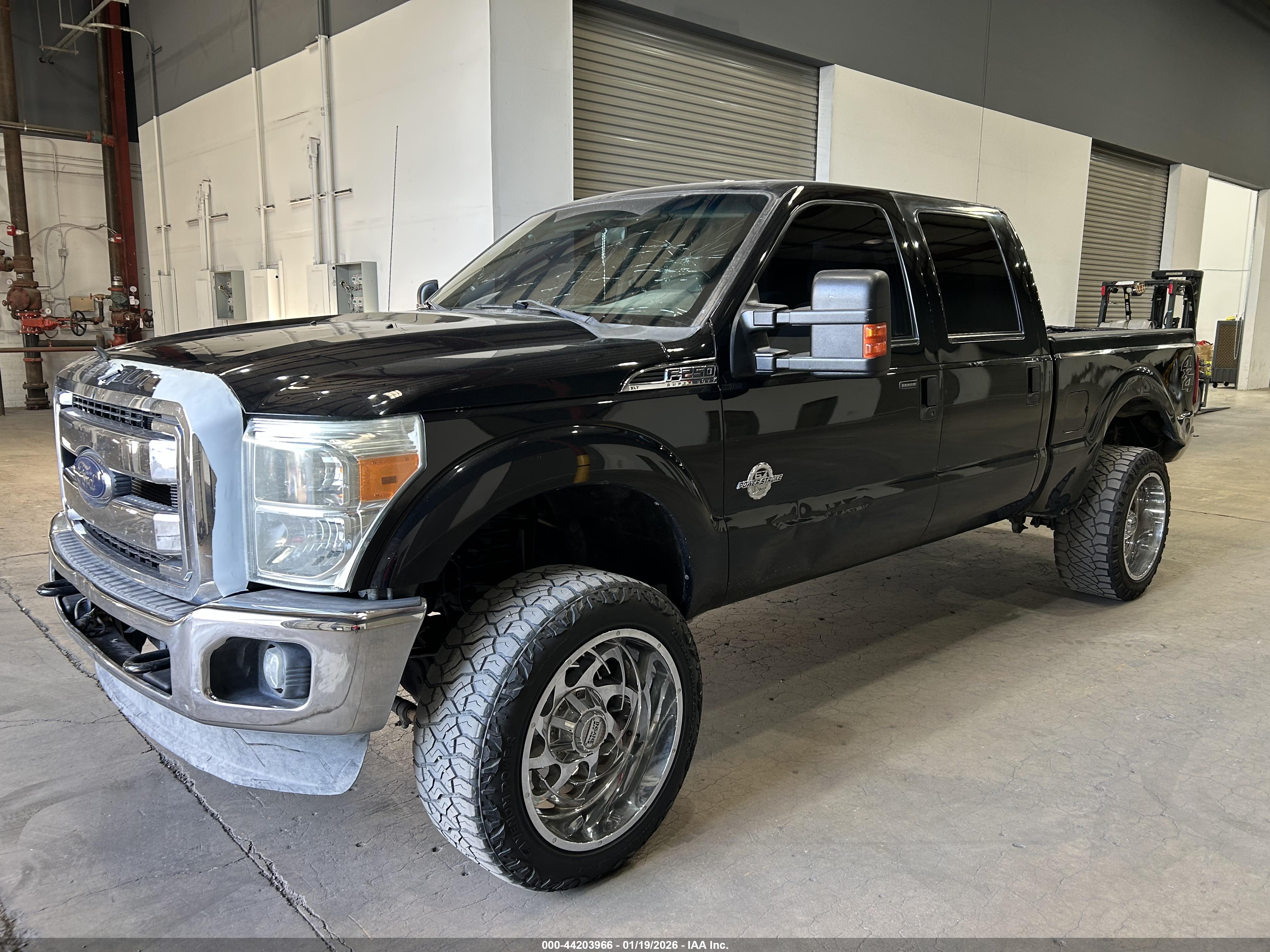FORD F-250 image 2