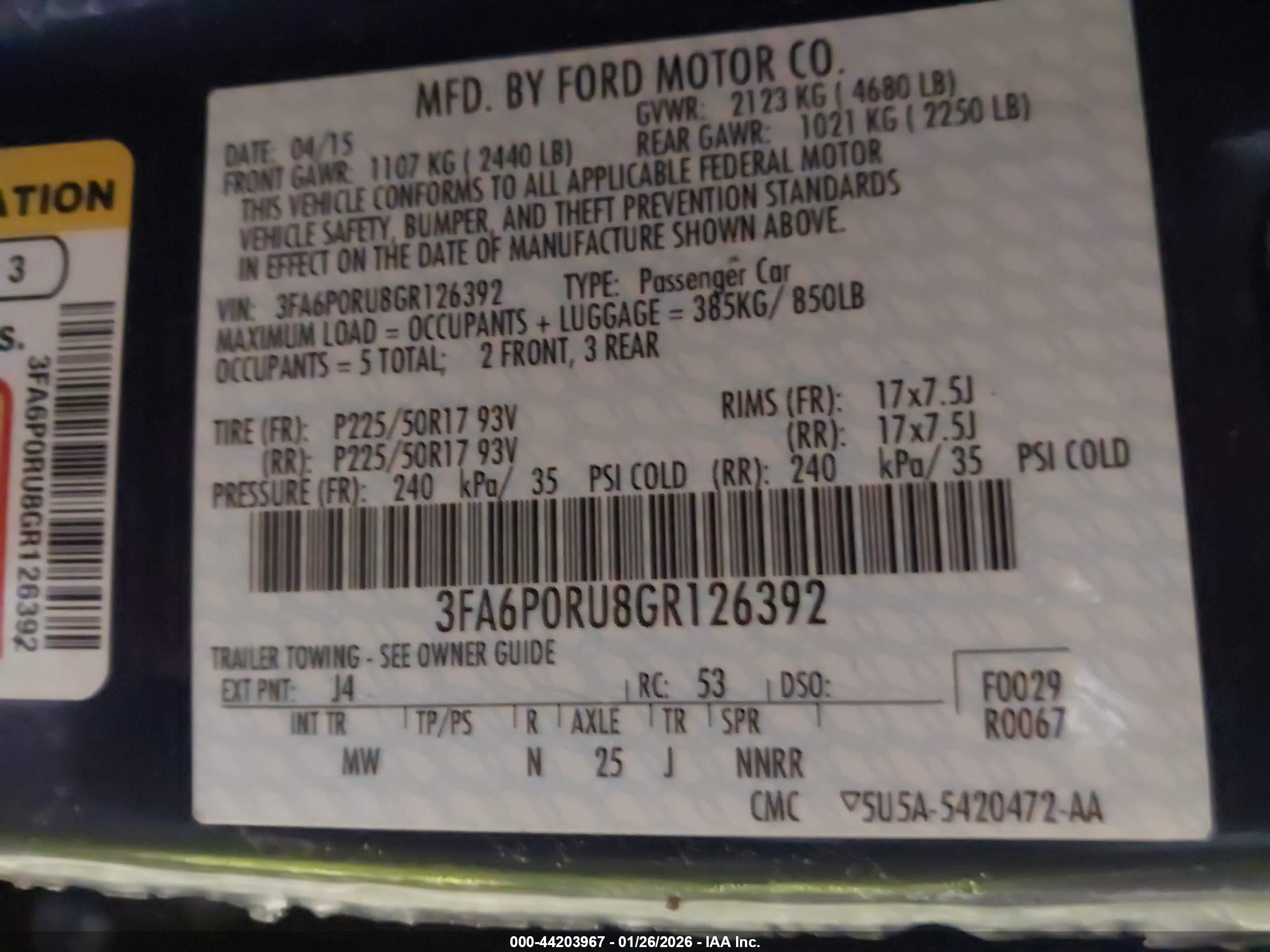 FORD FUSION image 9