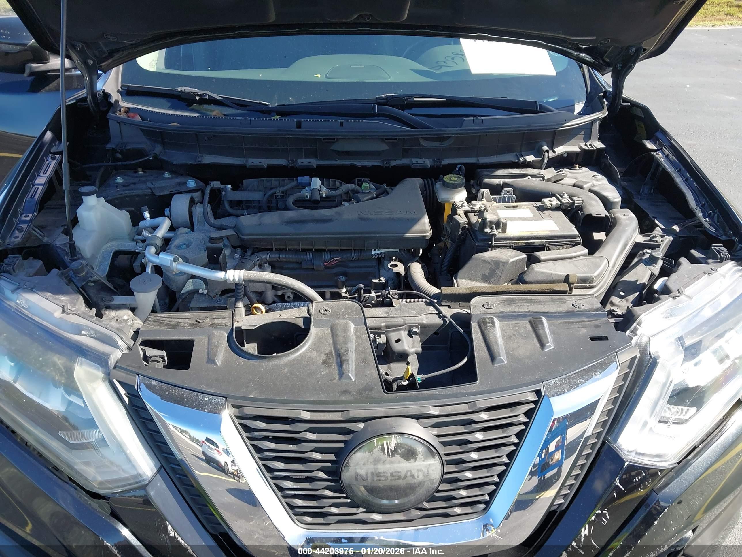 NISSAN ROGUE image 10