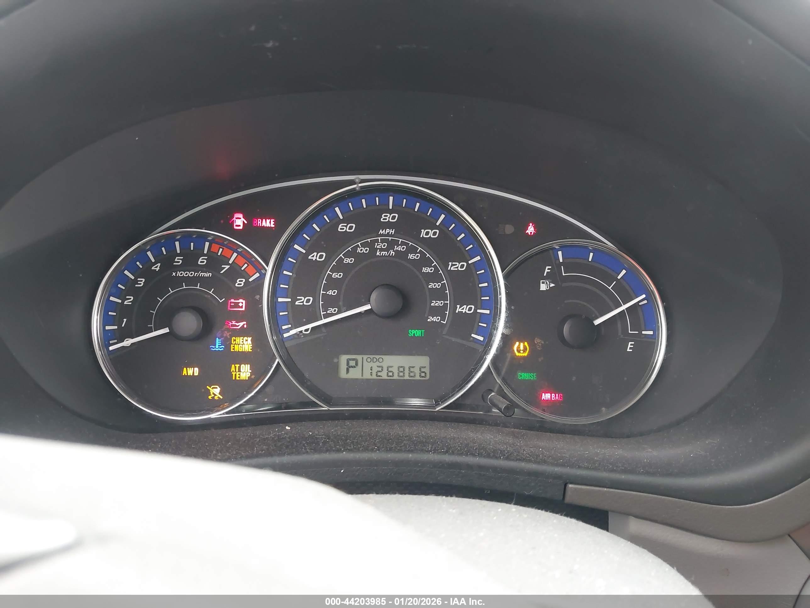 SUBARU FORESTER image 7