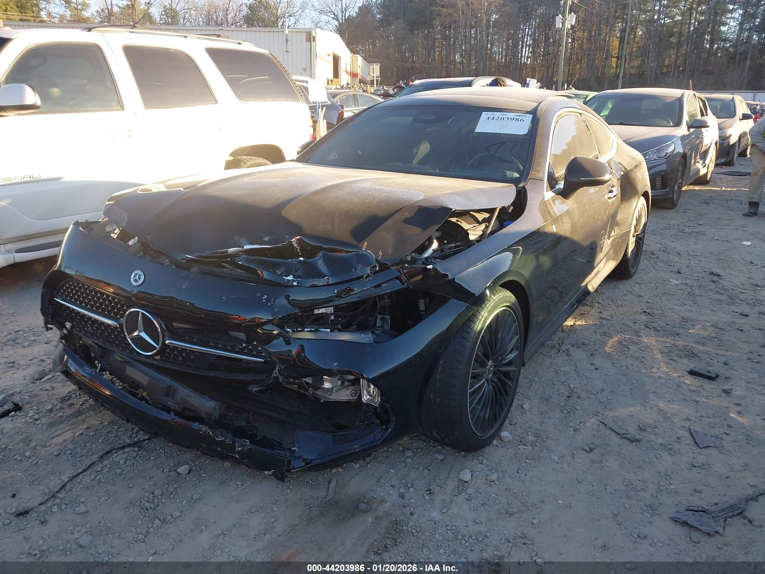 MERCEDES-BENZ CLE image 2