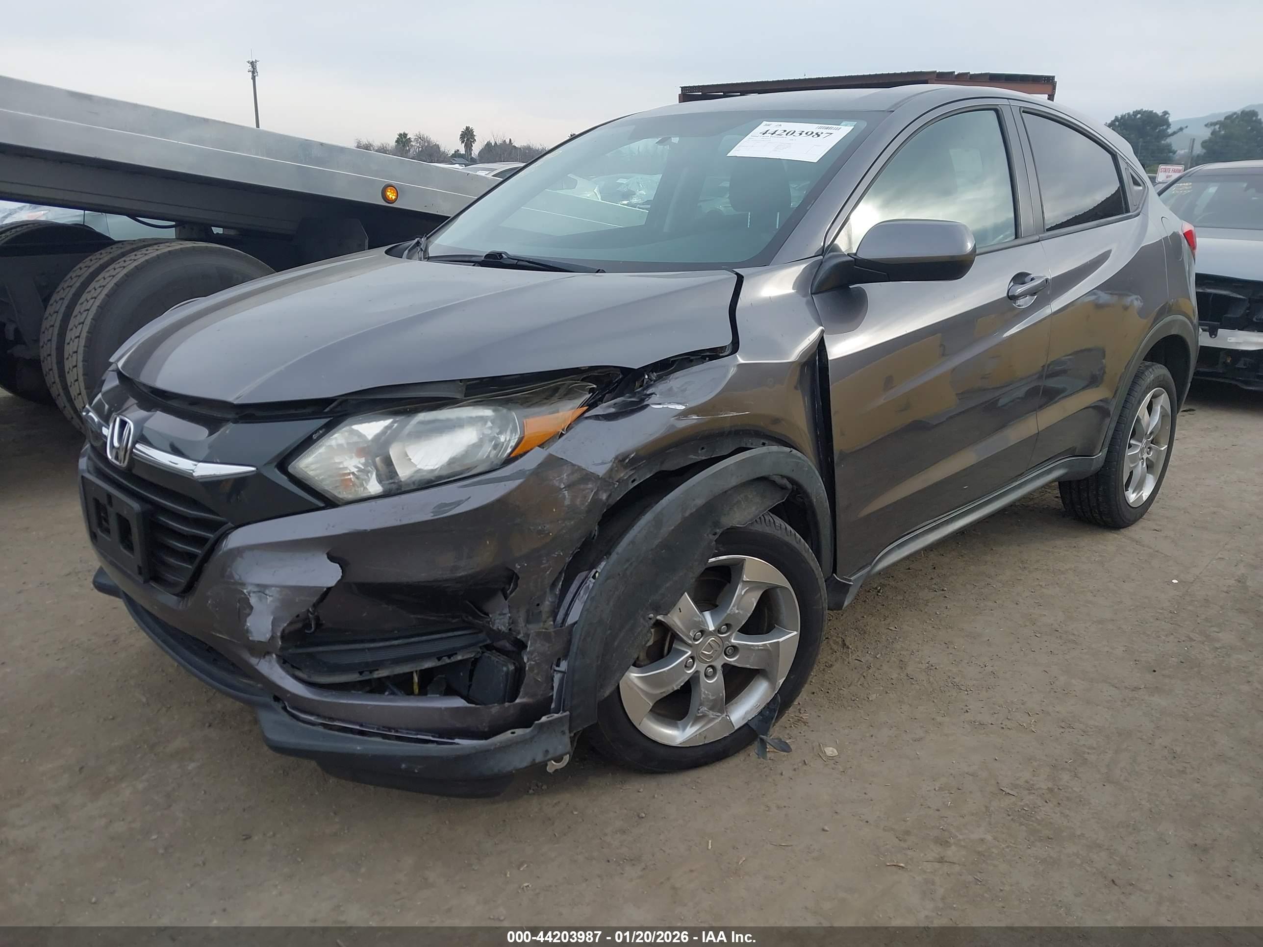 HONDA HR-V image 2