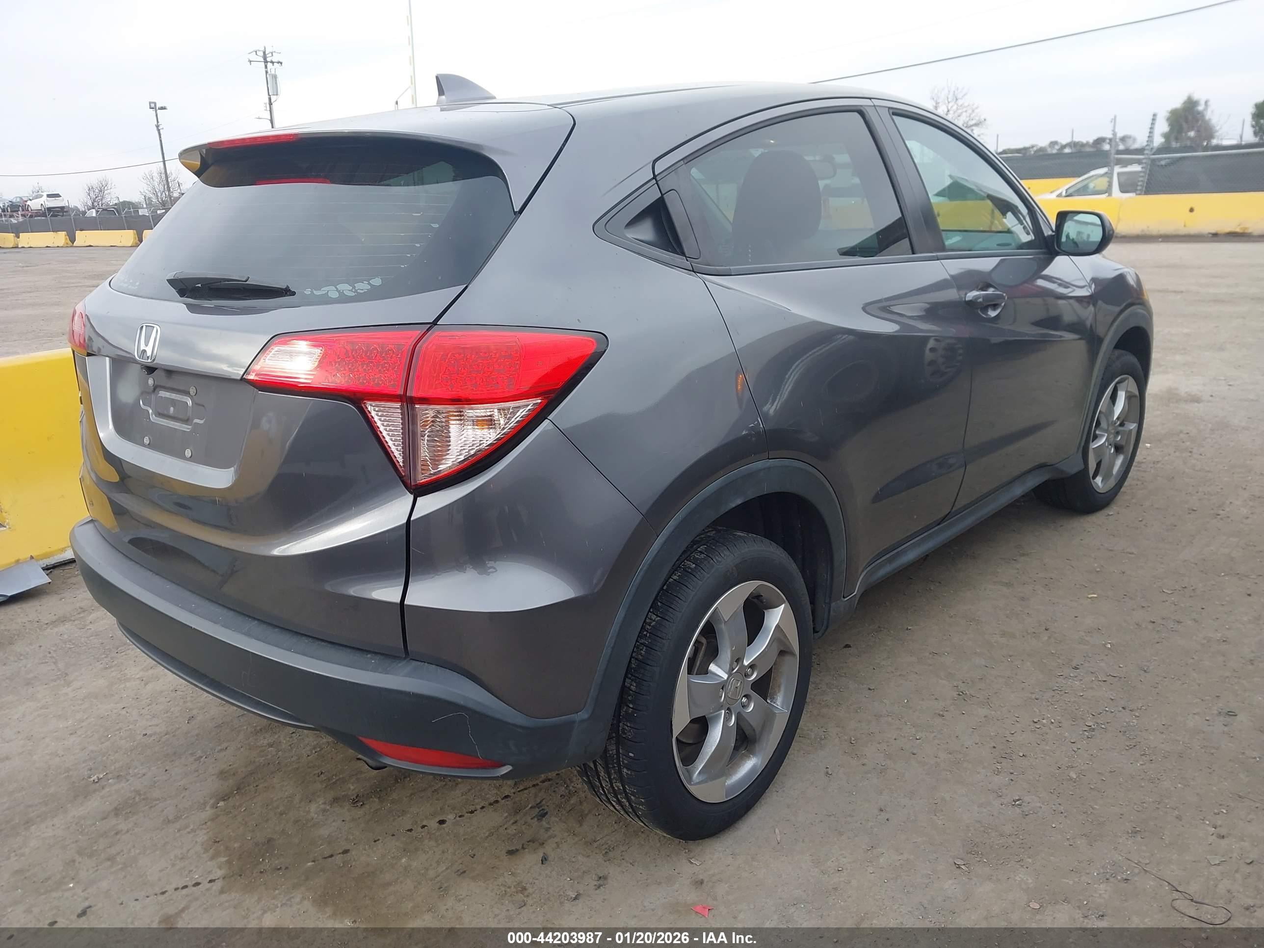 HONDA HR-V image 4