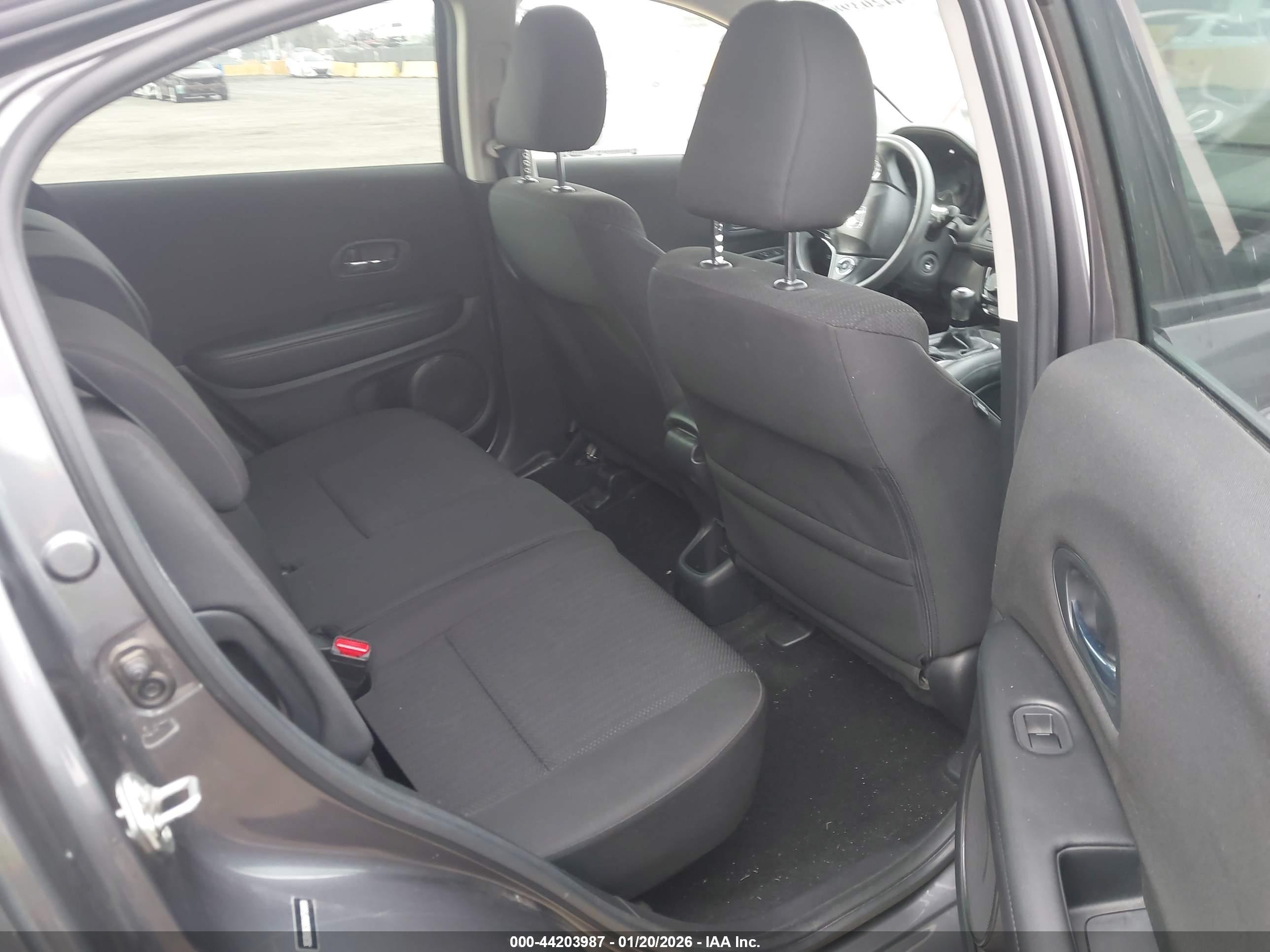 HONDA HR-V image 8