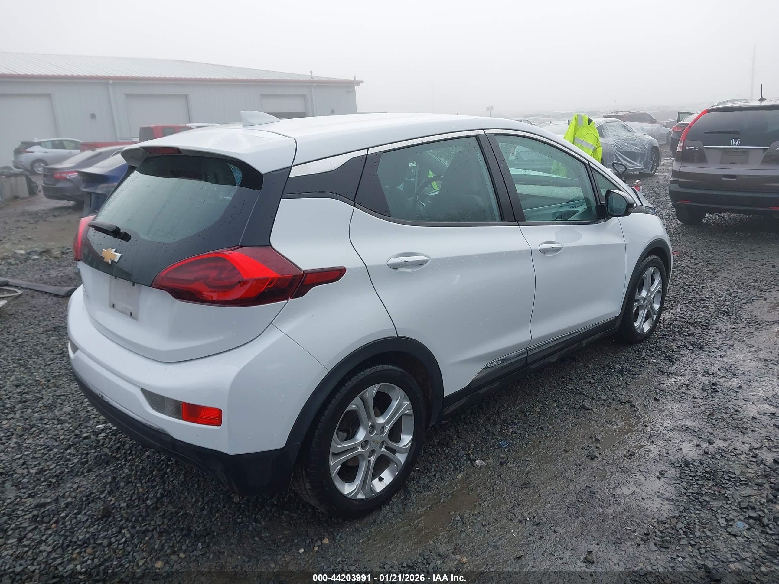 CHEVROLET BOLT image 4