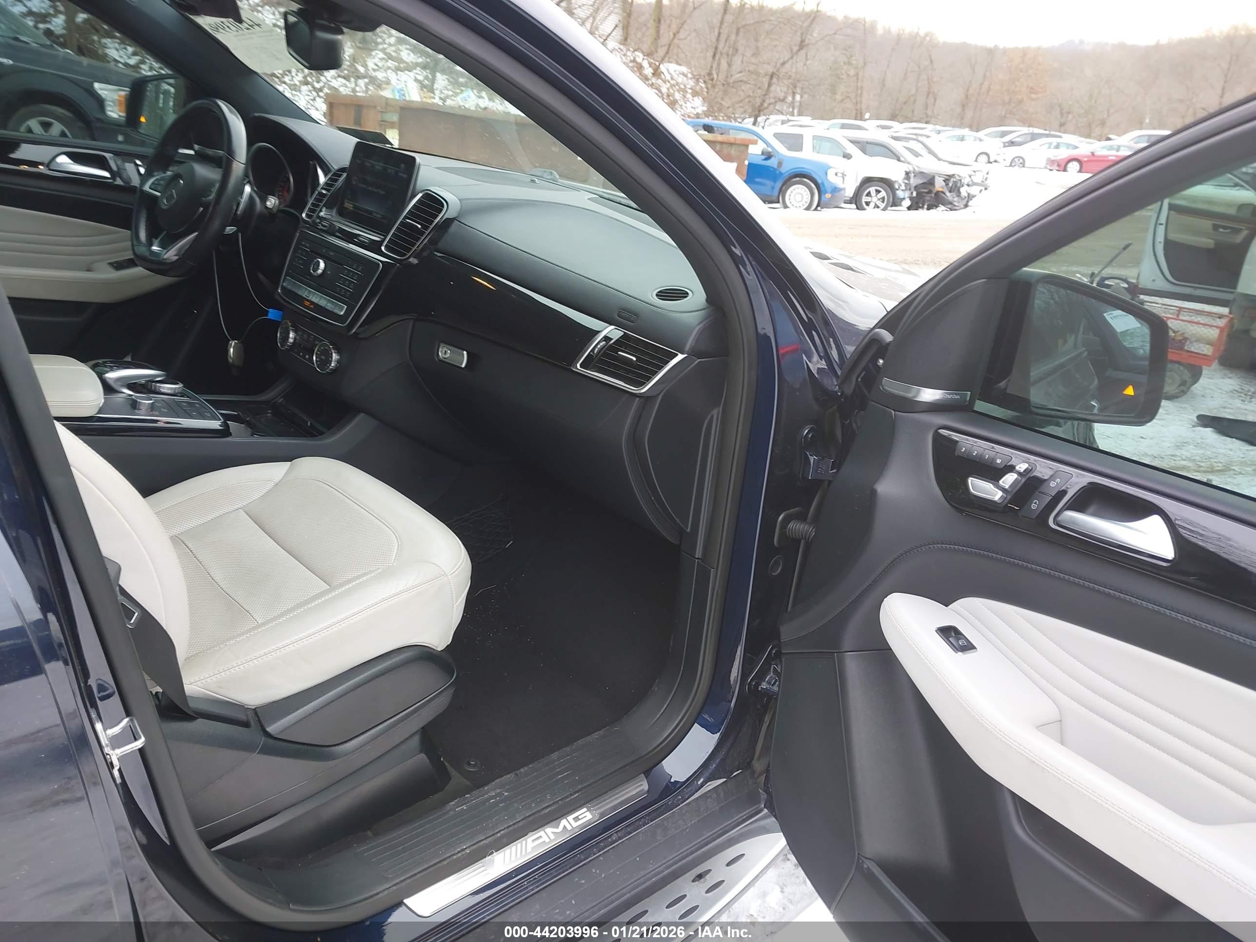 MERCEDES-BENZ AMG image 5