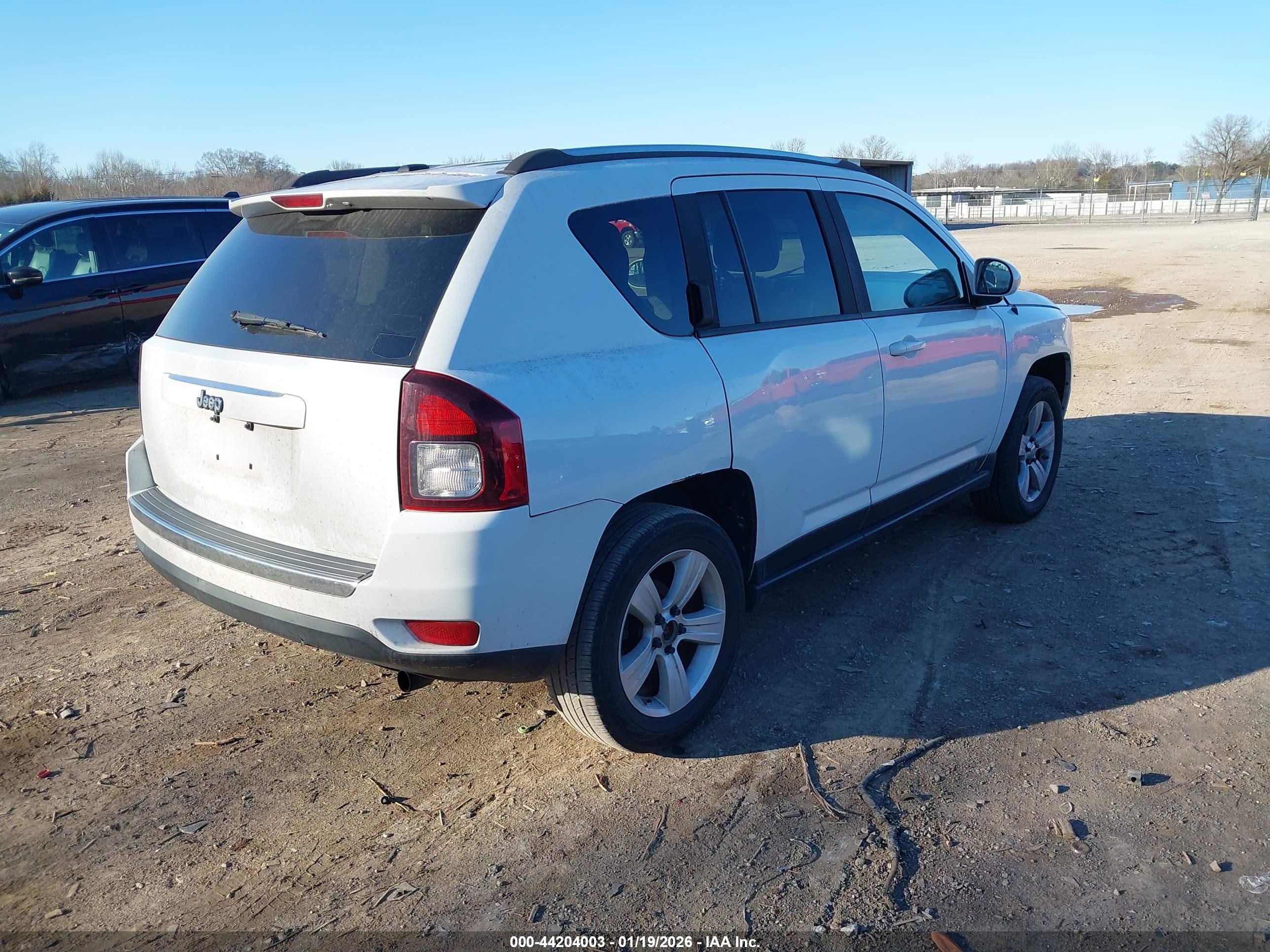 JEEP COMPASS image 4