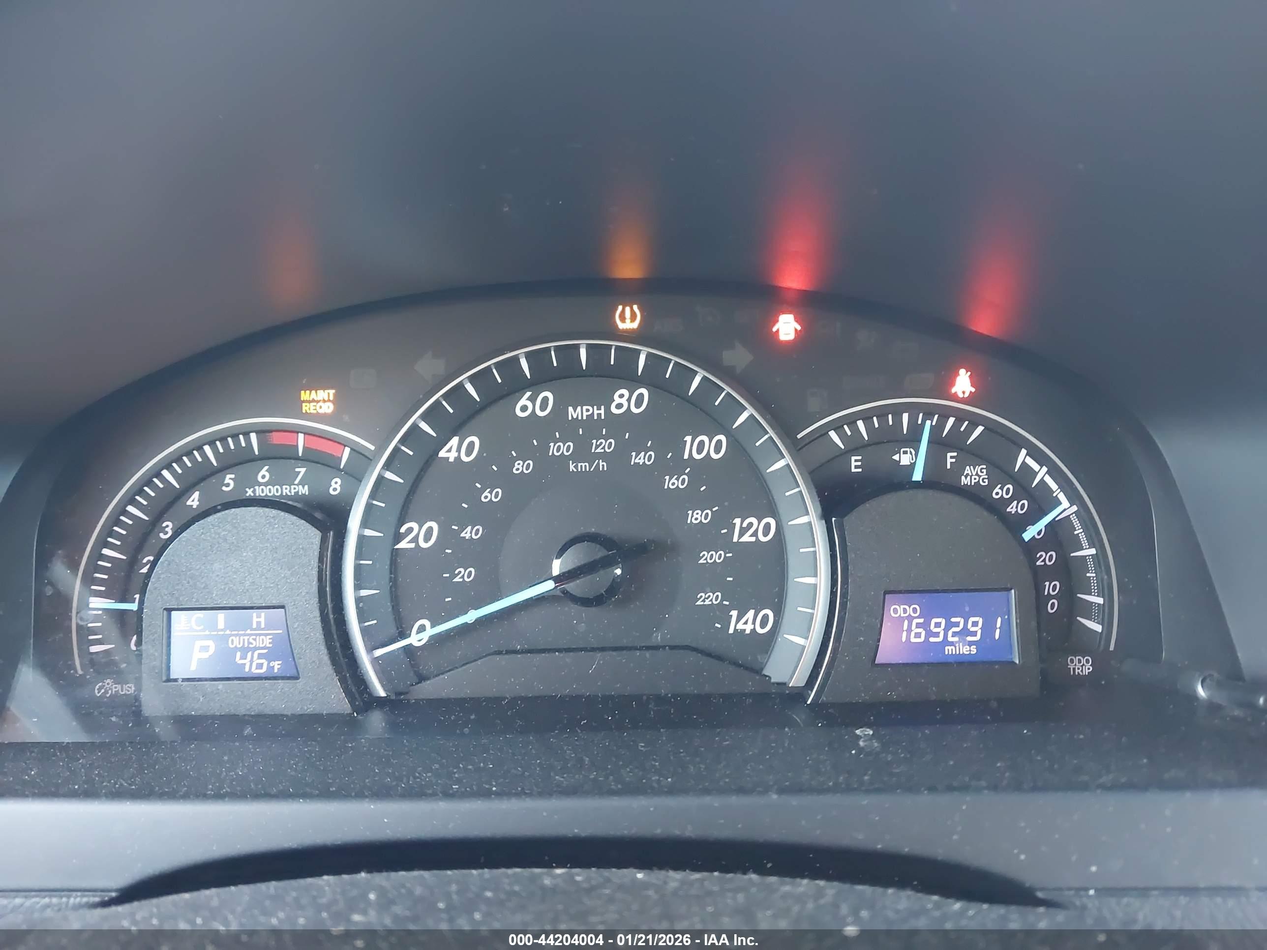 TOYOTA CAMRY image 7