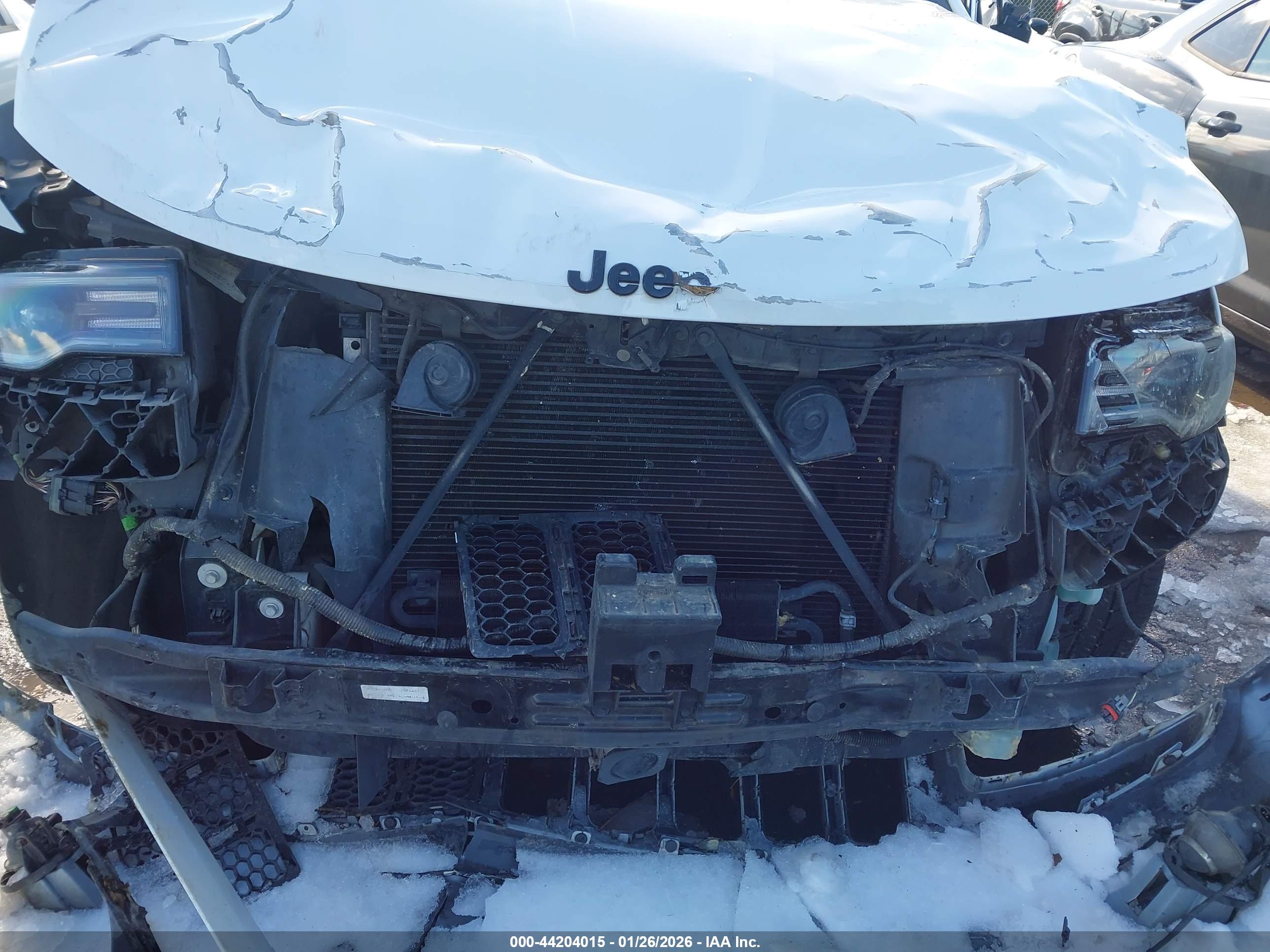 JEEP GRAND image 6