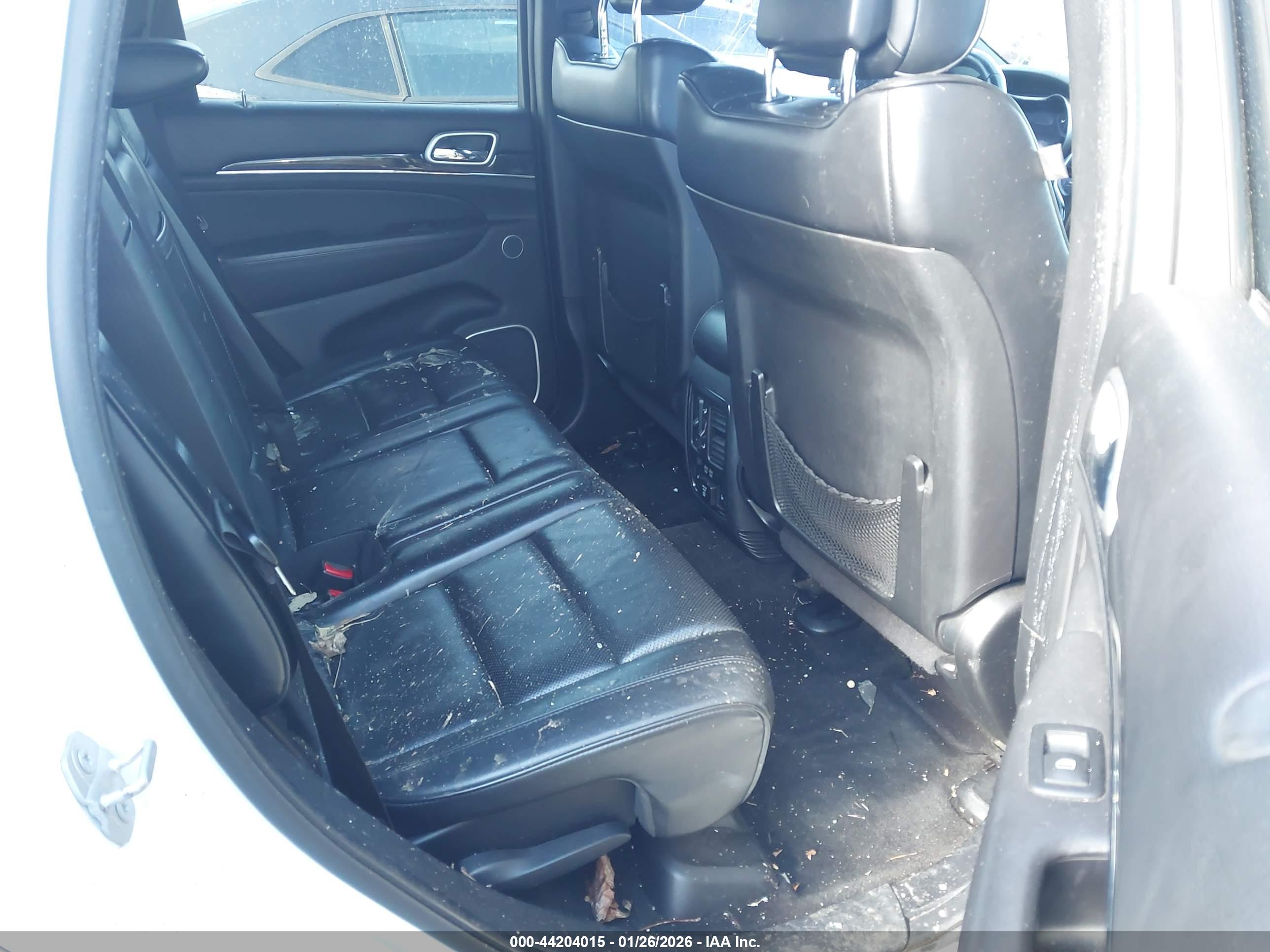 JEEP GRAND image 8