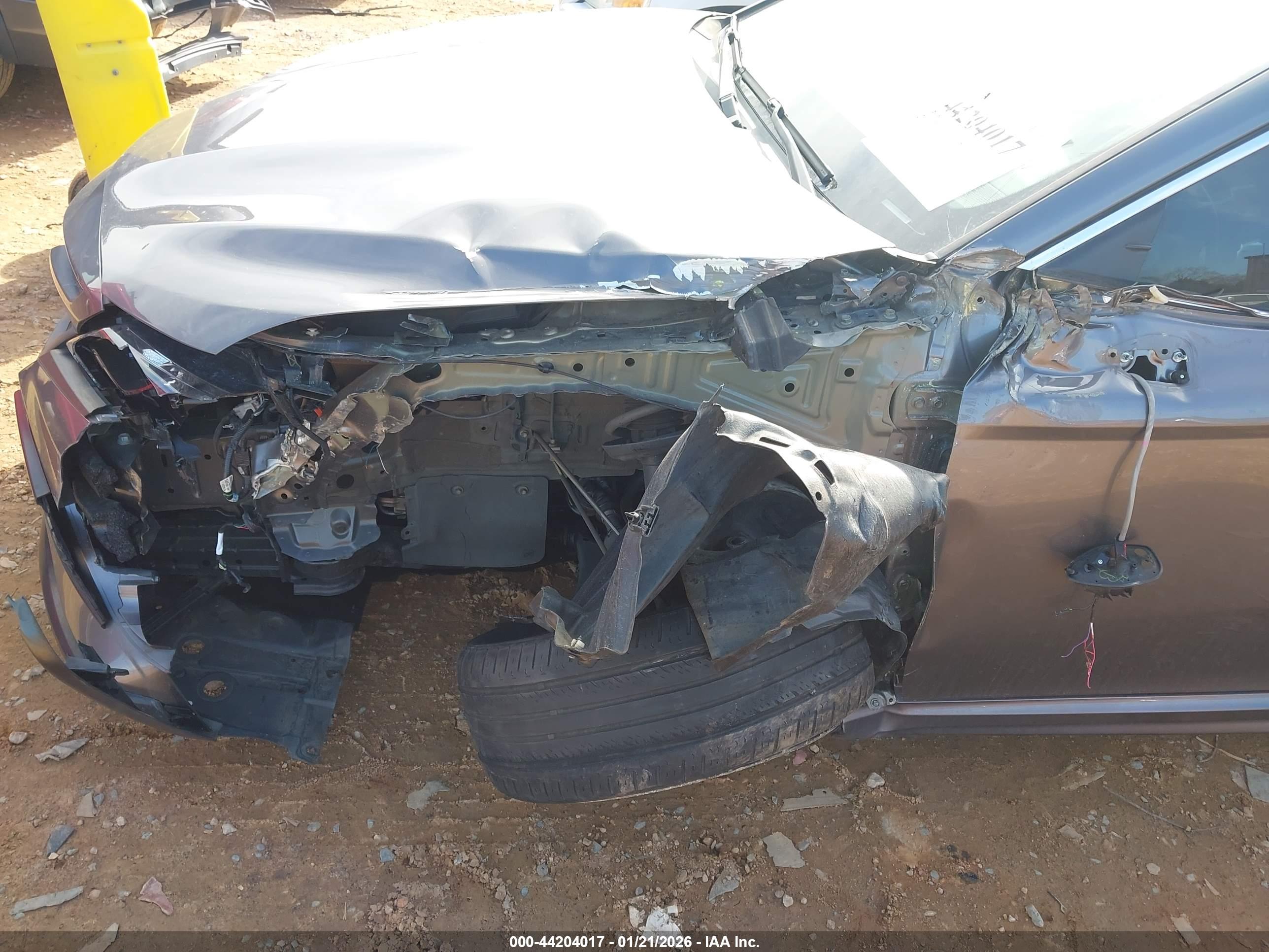 TOYOTA CAMRY image 6