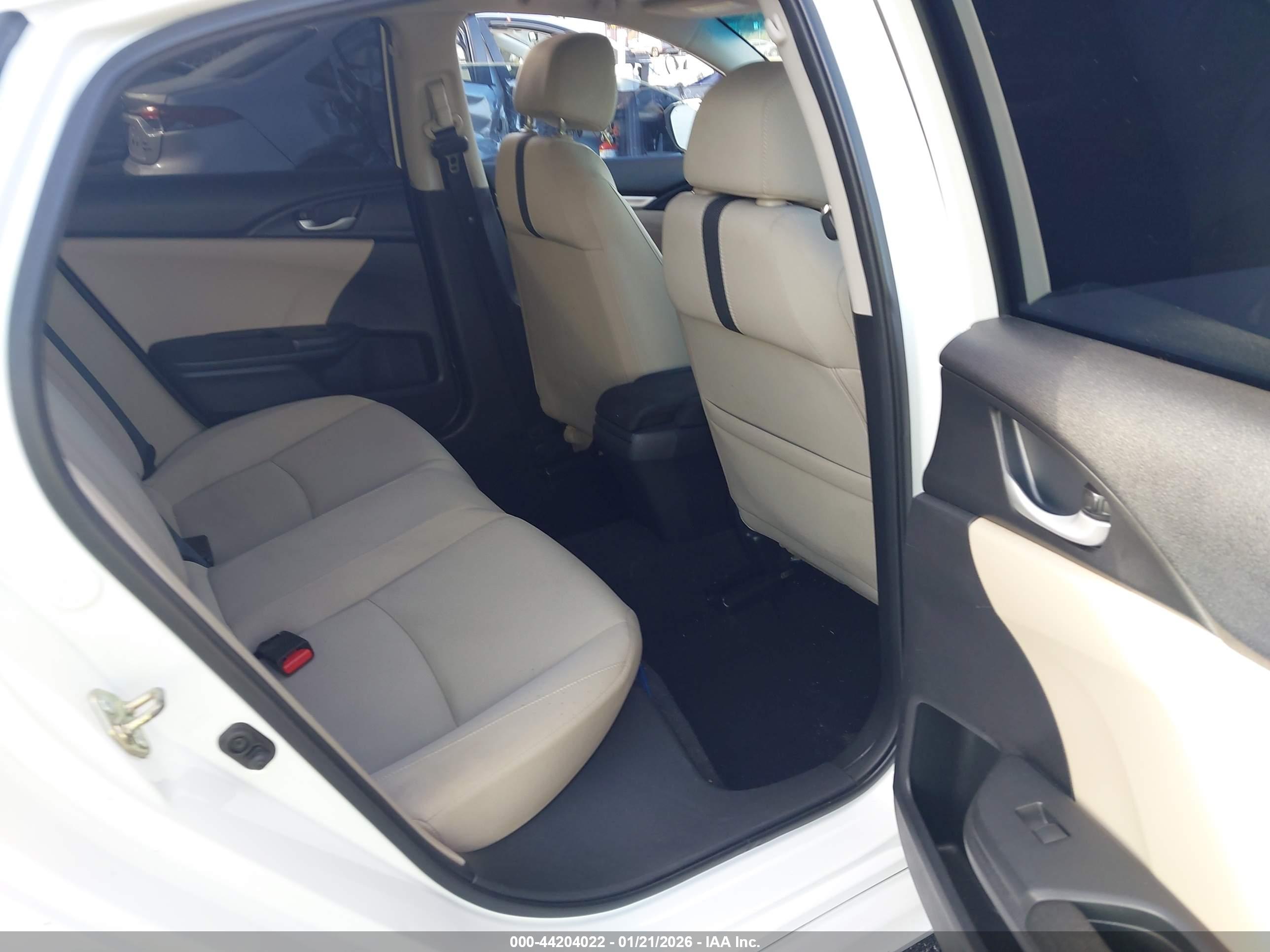 HONDA CIVIC image 8