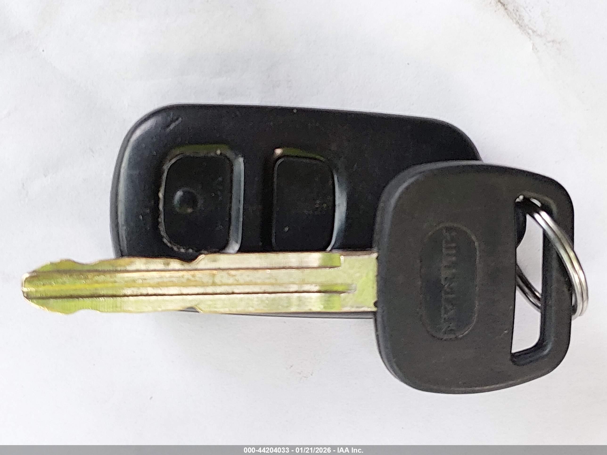 TOYOTA RAV4 image 11